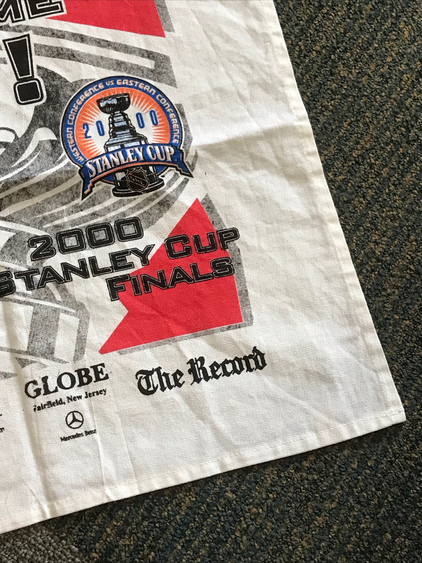 Vintage 2000 NHL New Jersey Devils Rally Towel Stanley Cup Finals Championship
