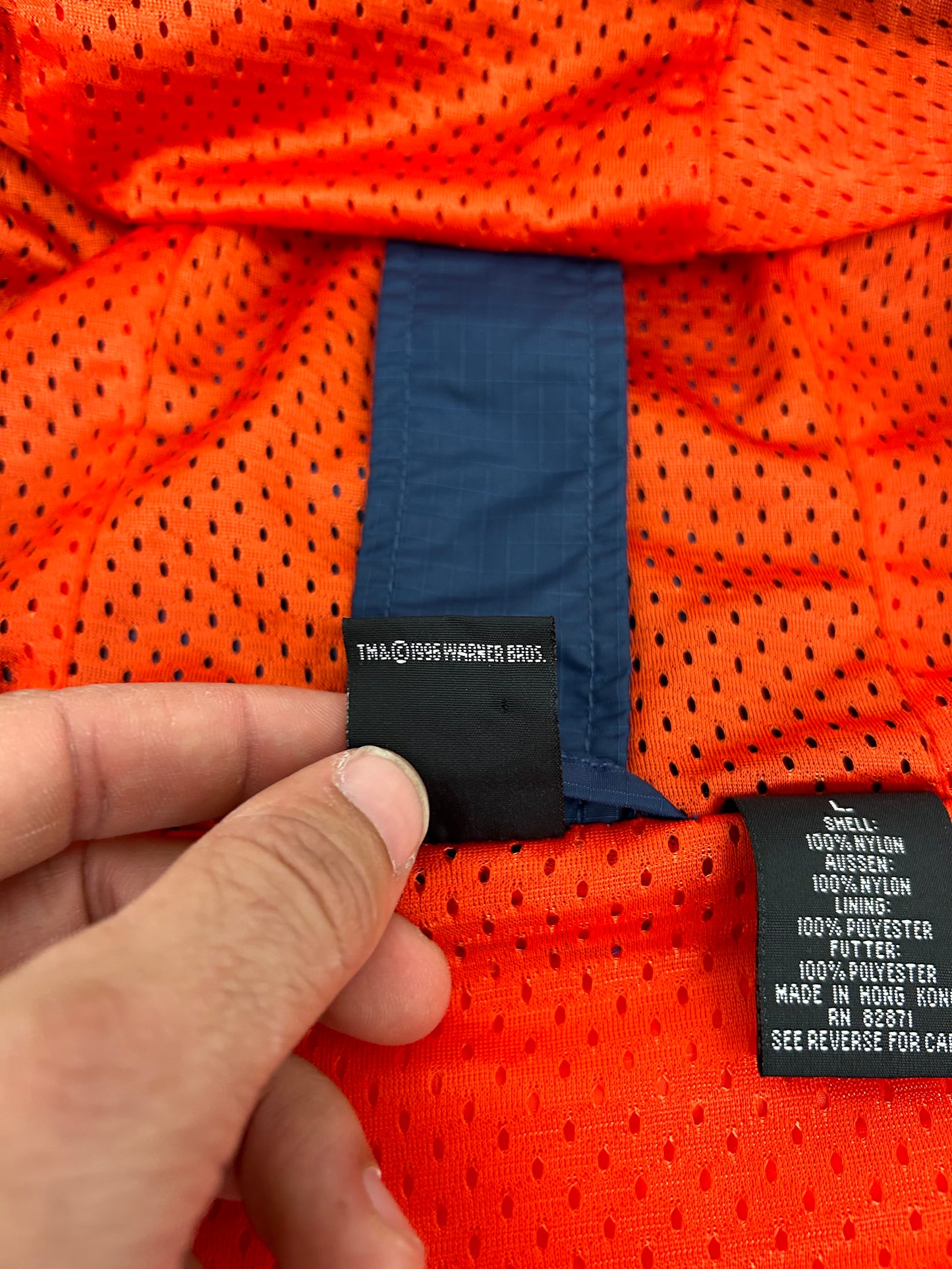 Vintage 1996 Warner Bros. Looney Tunes Bugs Bunny Longitude/Latitude Windbreaker Jacket Large 27.25x29.25 Inches Can Fit XL