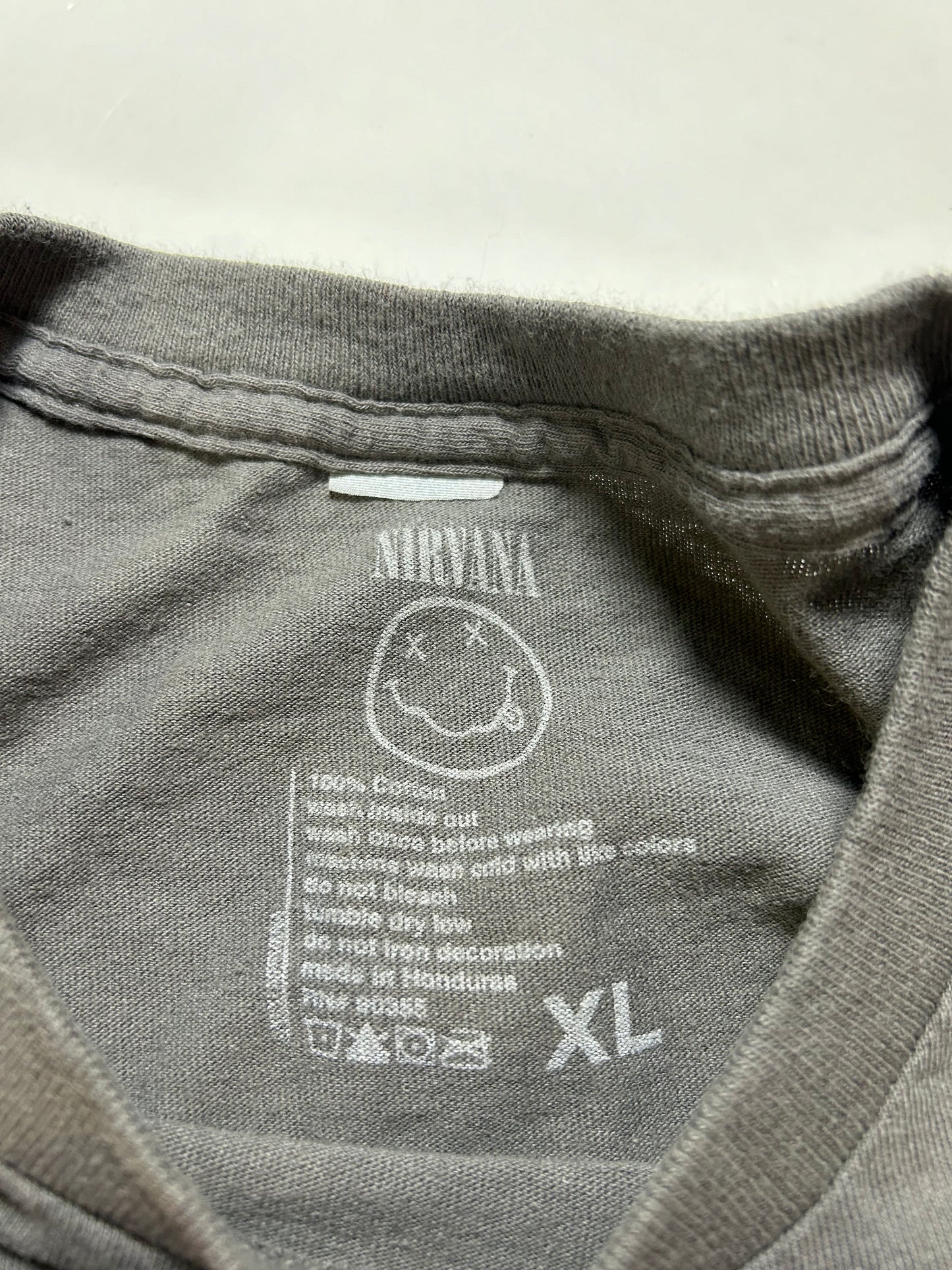 2010s Nirvana Band Music Tee XL 25.5x30 Inches Gray As Is