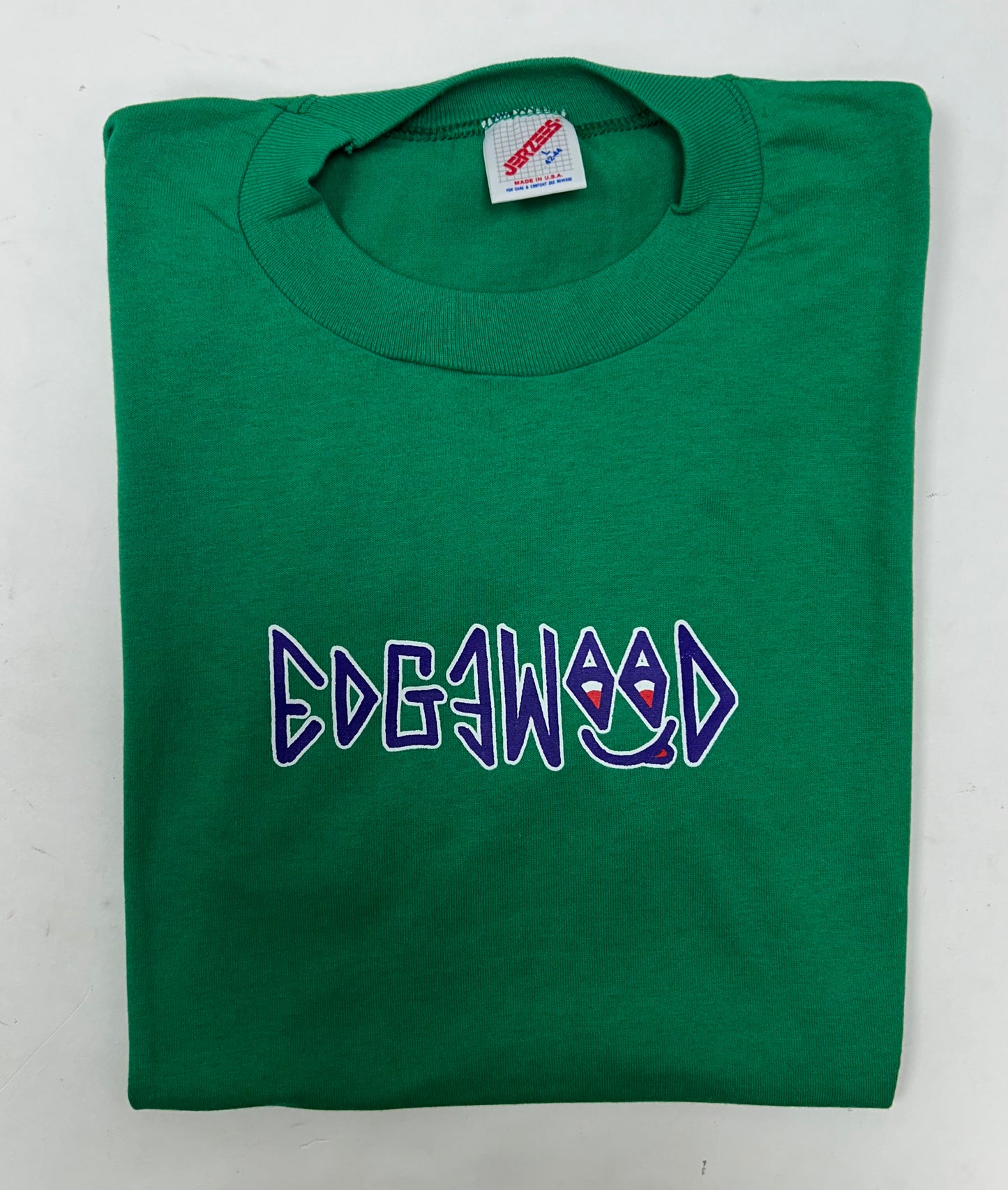 Edgewood NJ “Deeper Than The Roots.” First Edition Tee Large 21.5x28.5 Inches JERZEES 50/50 Blend Made In USA Kelley Green