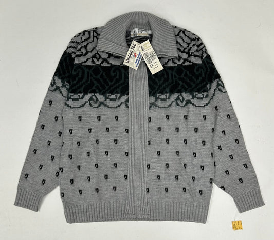 Vintage London Fog Sweater Gothic Zipper Sweater 100% Acrylic Full Zip USA Large 23.5x29 Inches