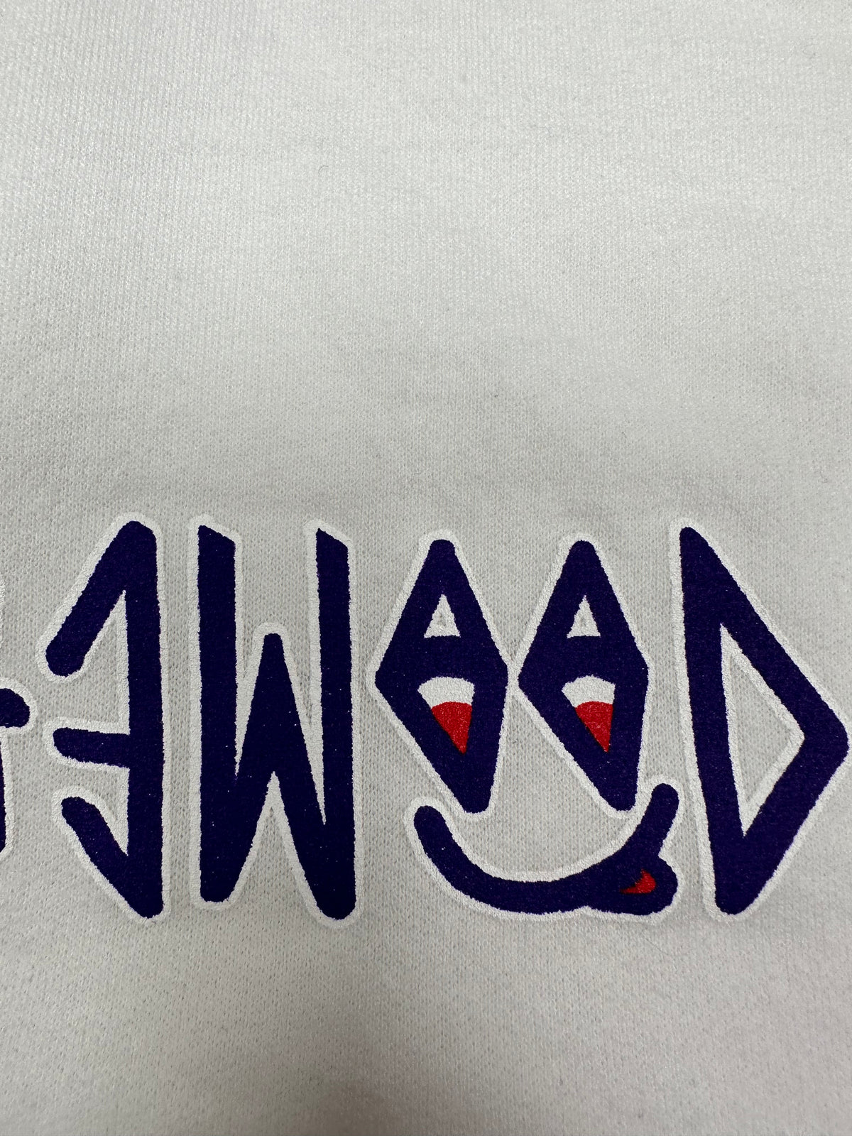 Edgewood NJ “Deeper Than The Roots.” First Edition Crewneck Sweatshirt Tagged Small 20.5x24 Inches White Jerzees 00s Mexico