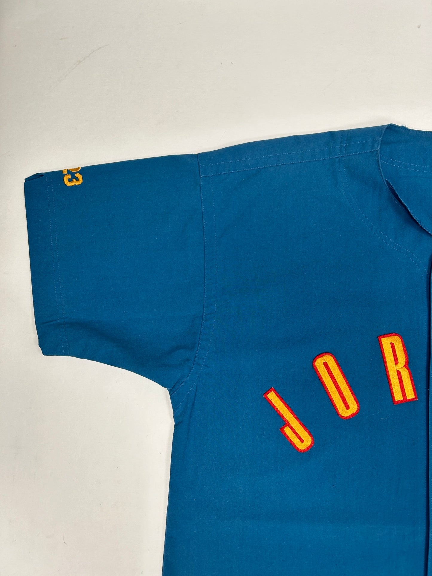 Vintage Nike Air Jordan 'Spellout Logo' Baseball Jersey Blue 1991 Rare XL 27.25x33.5x36 Inches