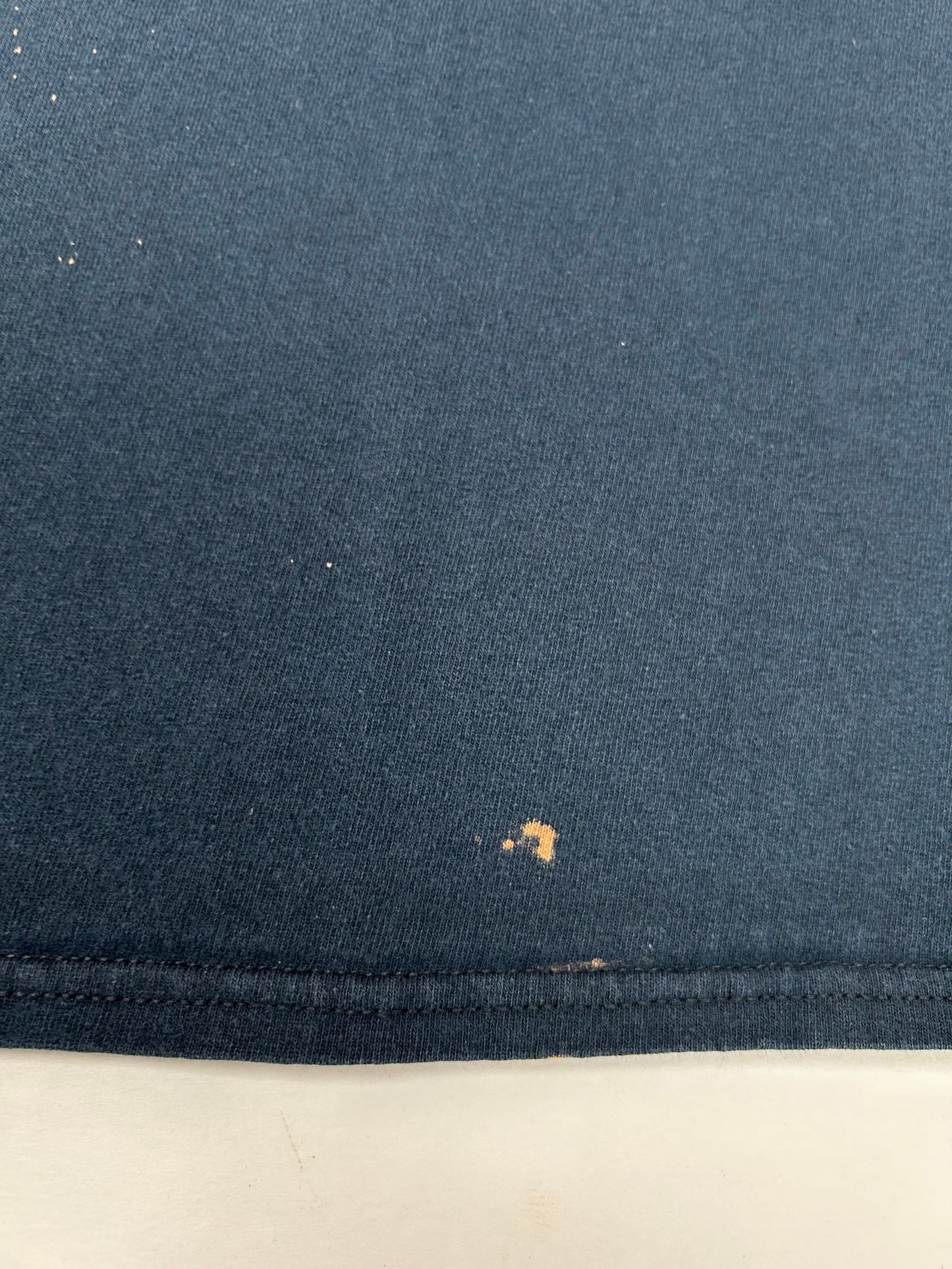 Vintage 2000s Hooters Tampa You Don’t Know Jack Restaurant Jack Daniels Graphic Tee Faded Worn In Worn Large 22.25x28 Inches