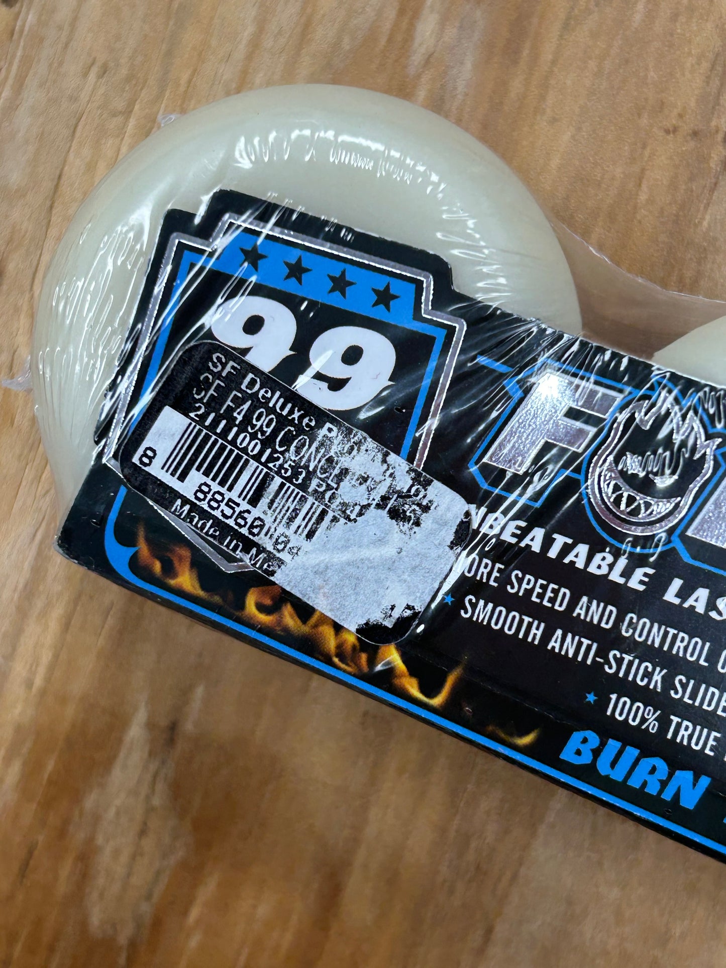 Spitfire Formula 4 Conical Full 99 Duro 53 MM White/Blue Wheel