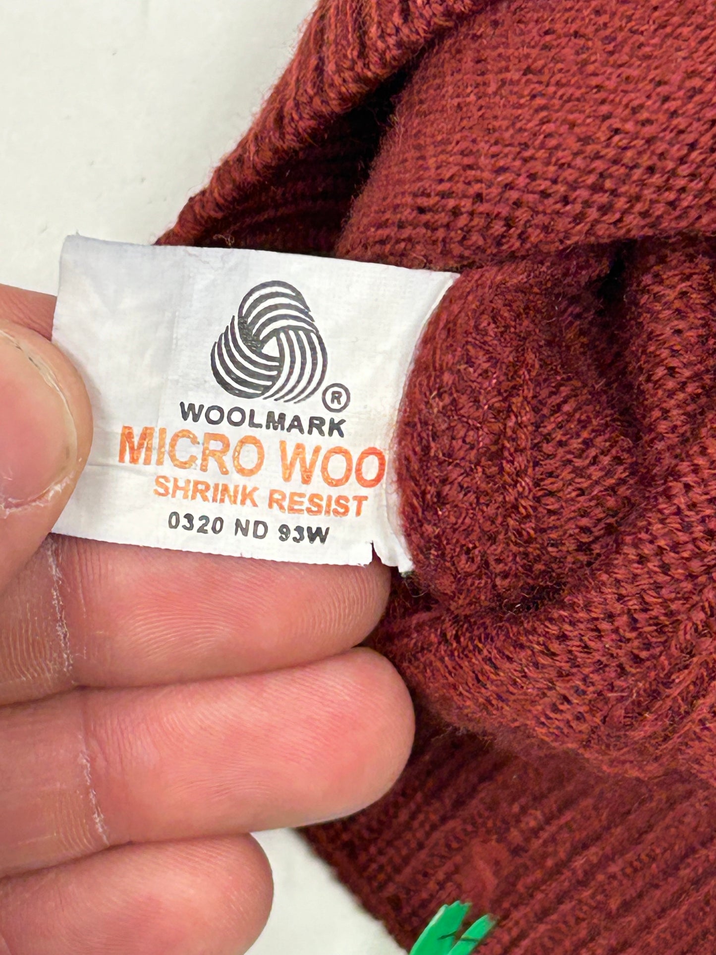 Casablanca V Neck Sweater Vest Button Down Pure New Wool Adult Size 42 23x29.75 Inches