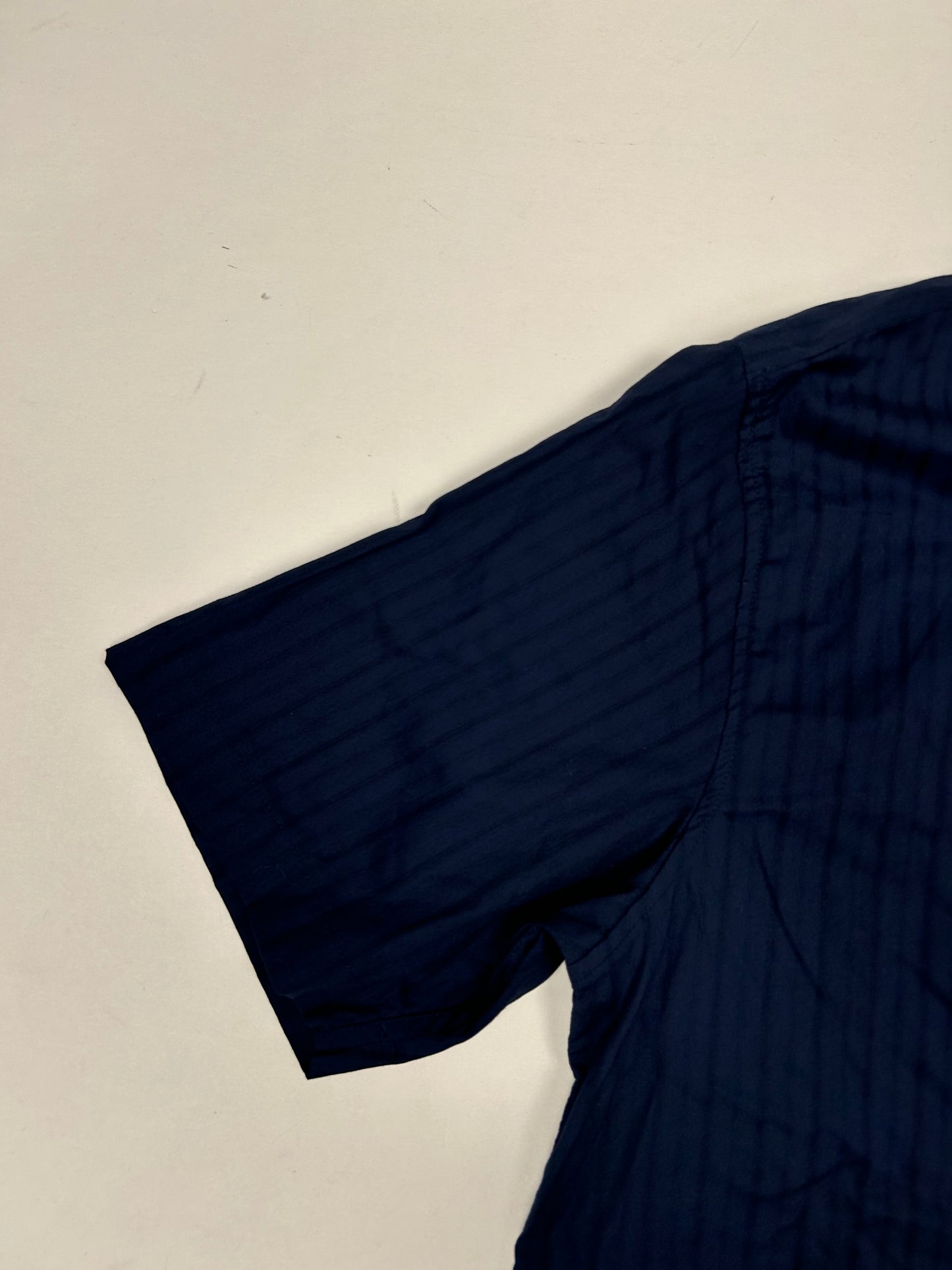 Volcom Stone Button Up Short Sleeve Polo Shirt Skateboarding Surf Large 23x31.25/32.25 Inches