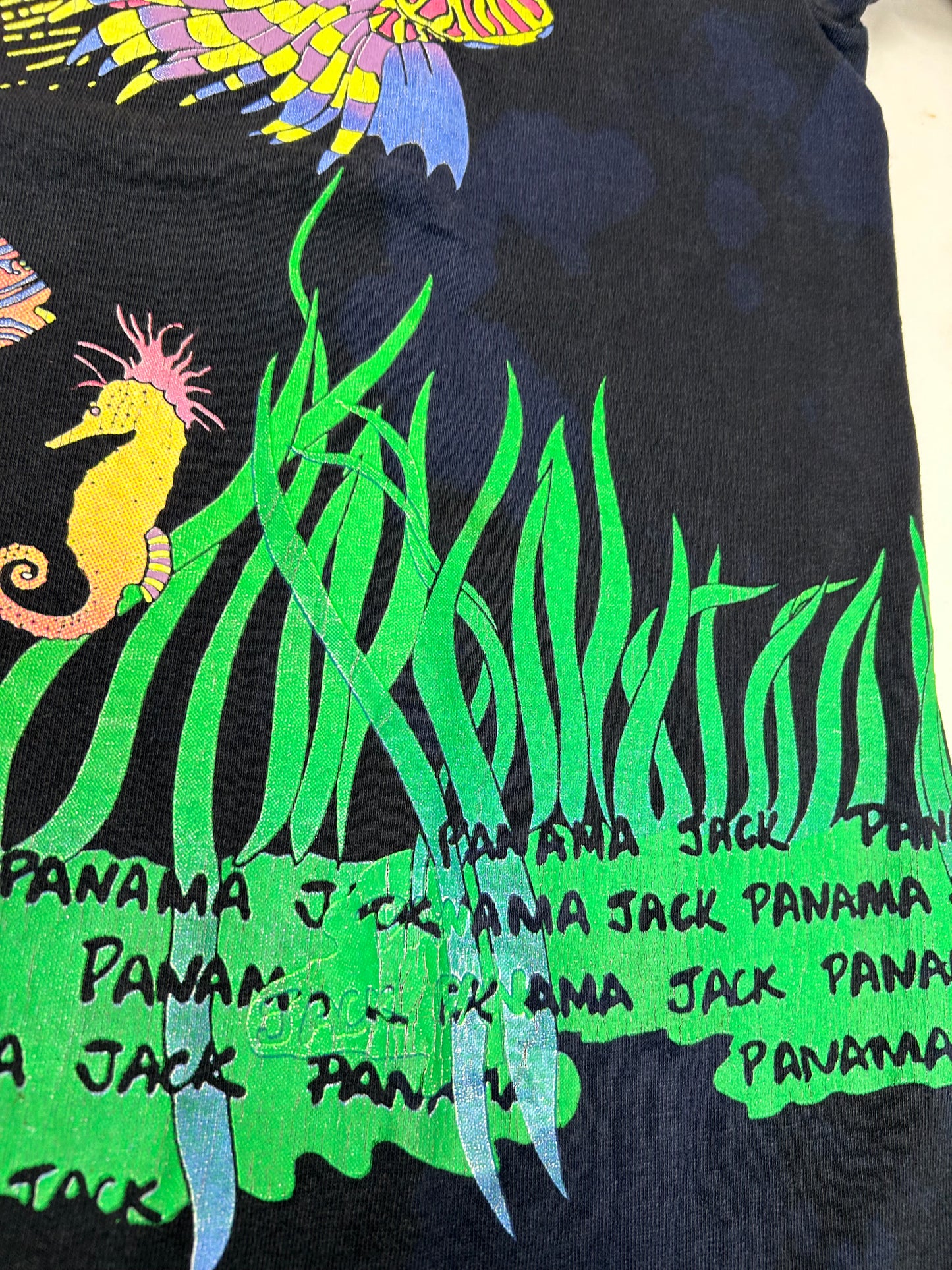 Vintage Panama Jack AOP Fish Tee XL 23.25x31.75 Inches