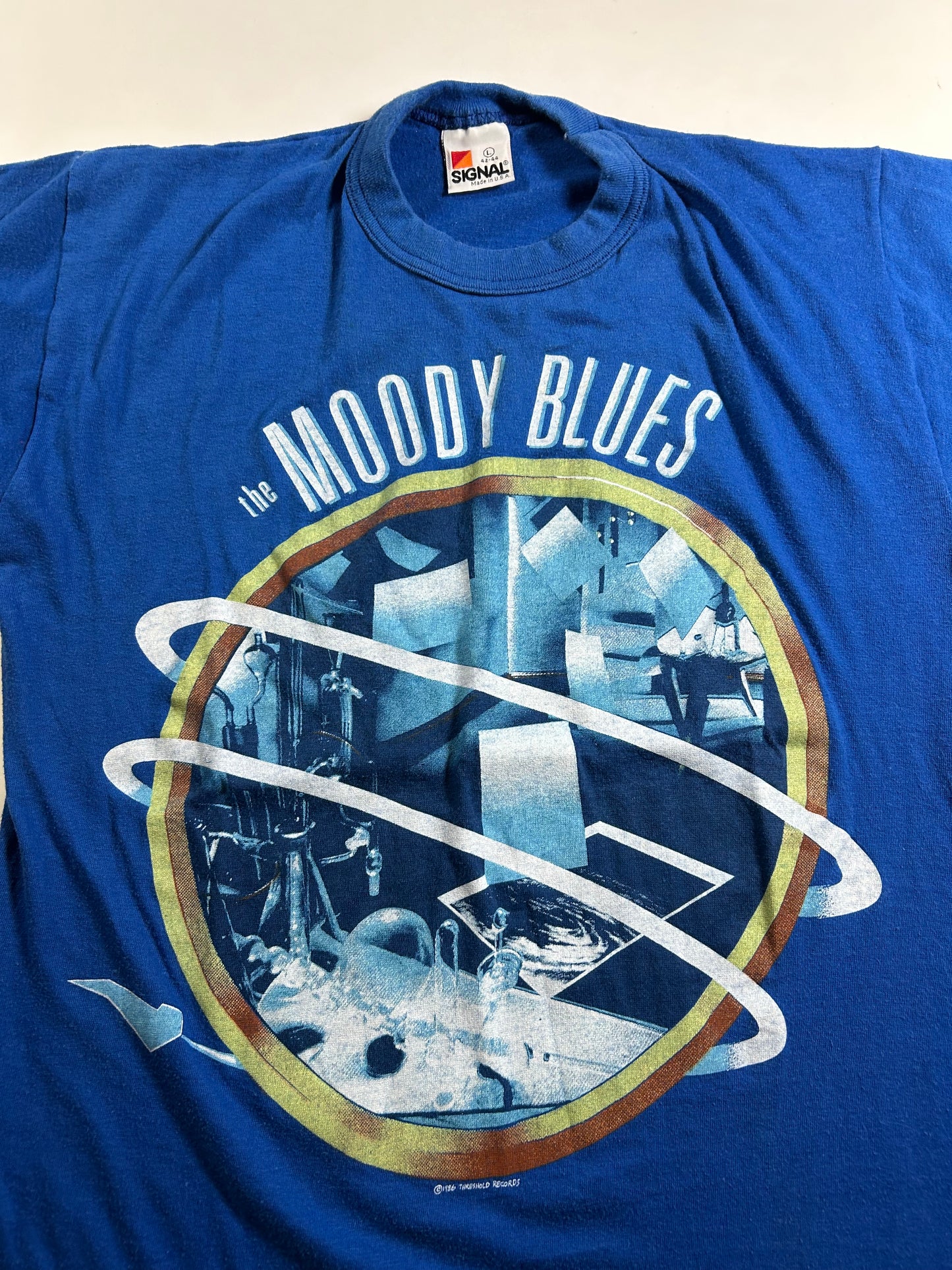 Vintage Moody Blues Other Side of Life 1986 Band Tee 19x25.75 Inches Medium/Small Fit Made in USA