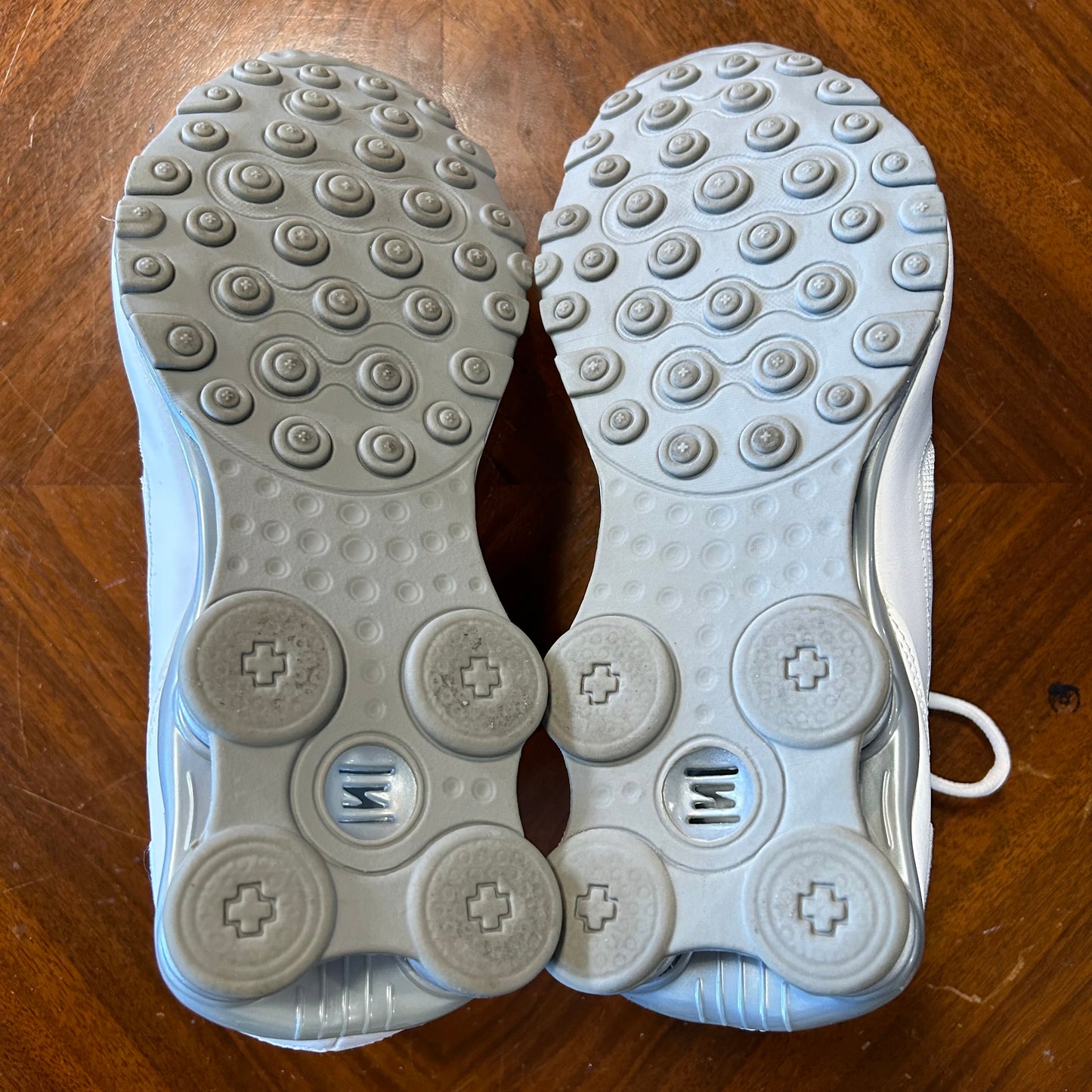 Nike Shox Avenue White 833584-100 2016 As Is No Box Good Condition