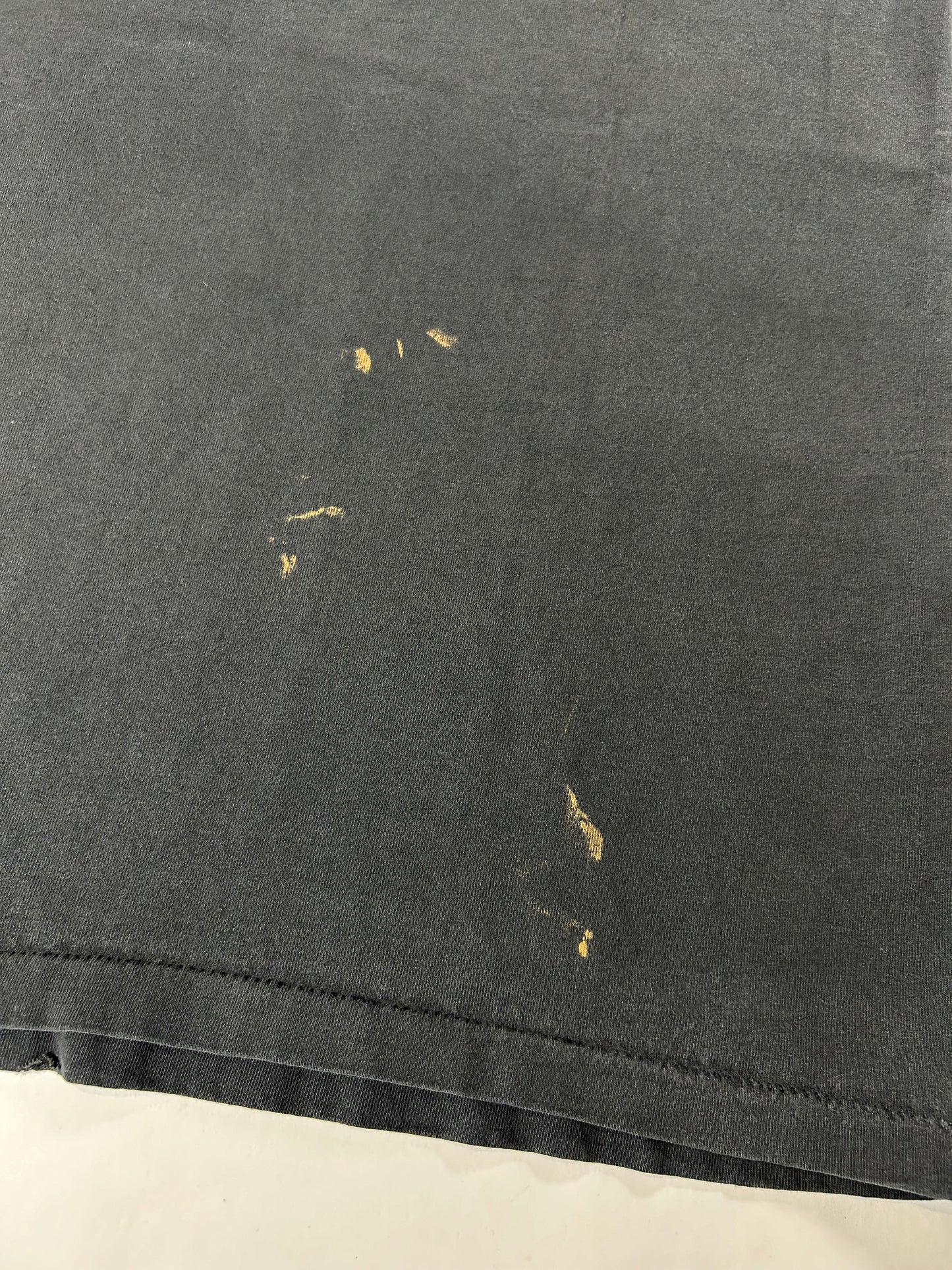 Vintage Busch Gardens Elephant Animal Graphic T-Shirt Fits Medium 19.75x28 Inches As Is Has Wear & Pin Holes Great Fade