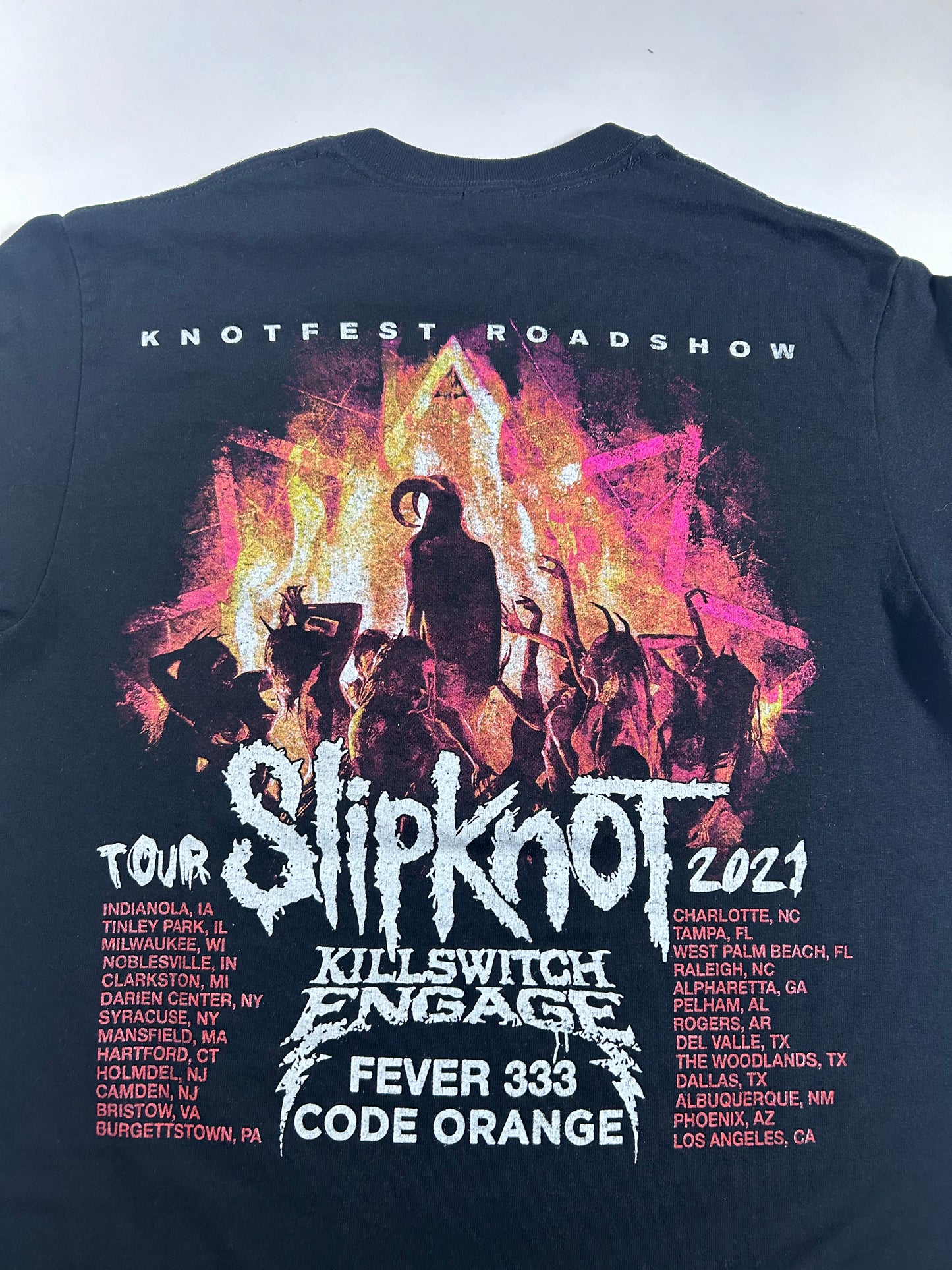 Slipknot Knotfest Roadshow Fever 333 Code Orange Killswitch 2021 Parking Lot Tour Tee Small 17.5x26 Inches