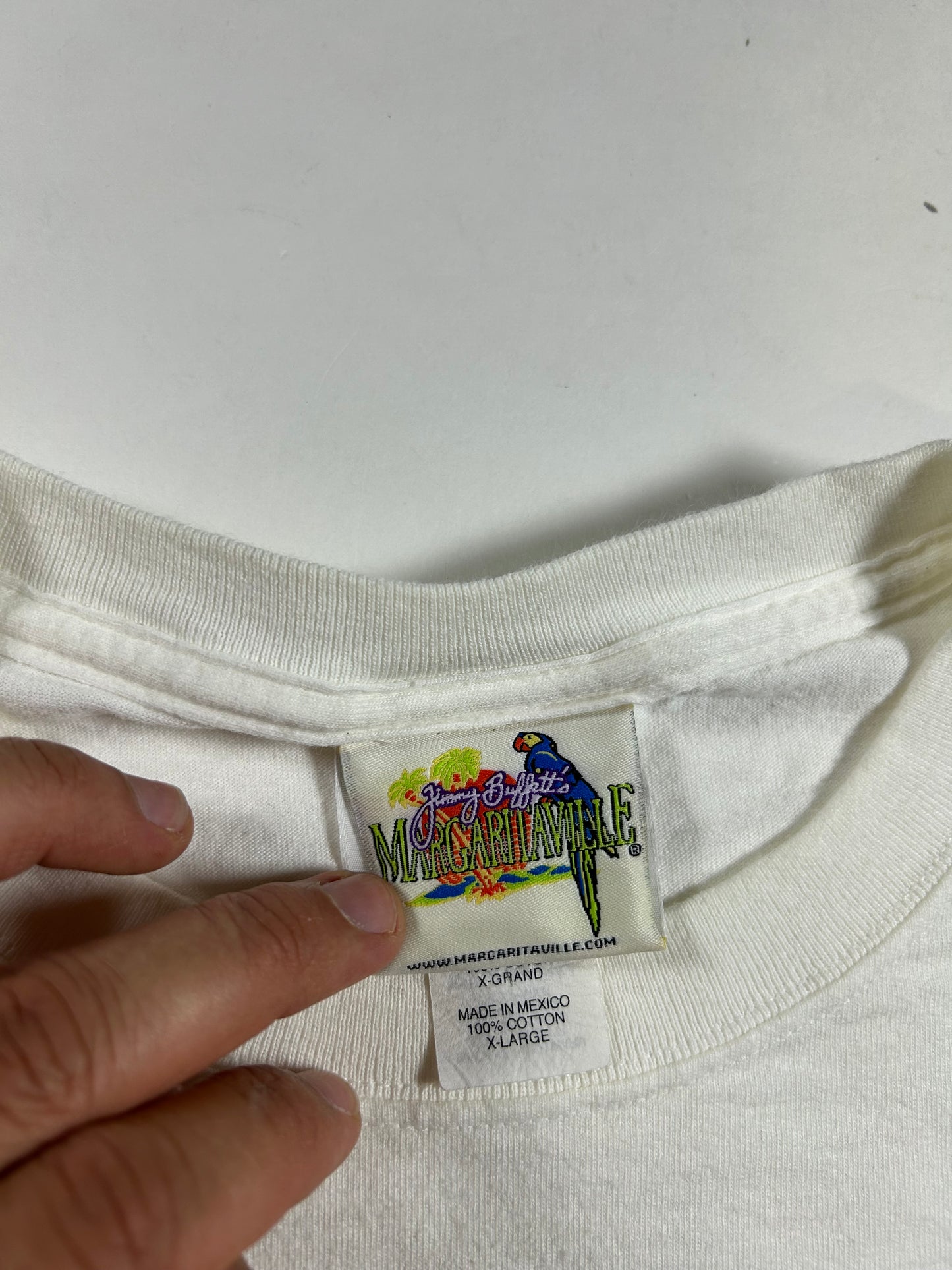 Vintage 2000s Jimmy Buffett’s Margaritaville Las Vegas Tee XL 24.25x29.75 Inches