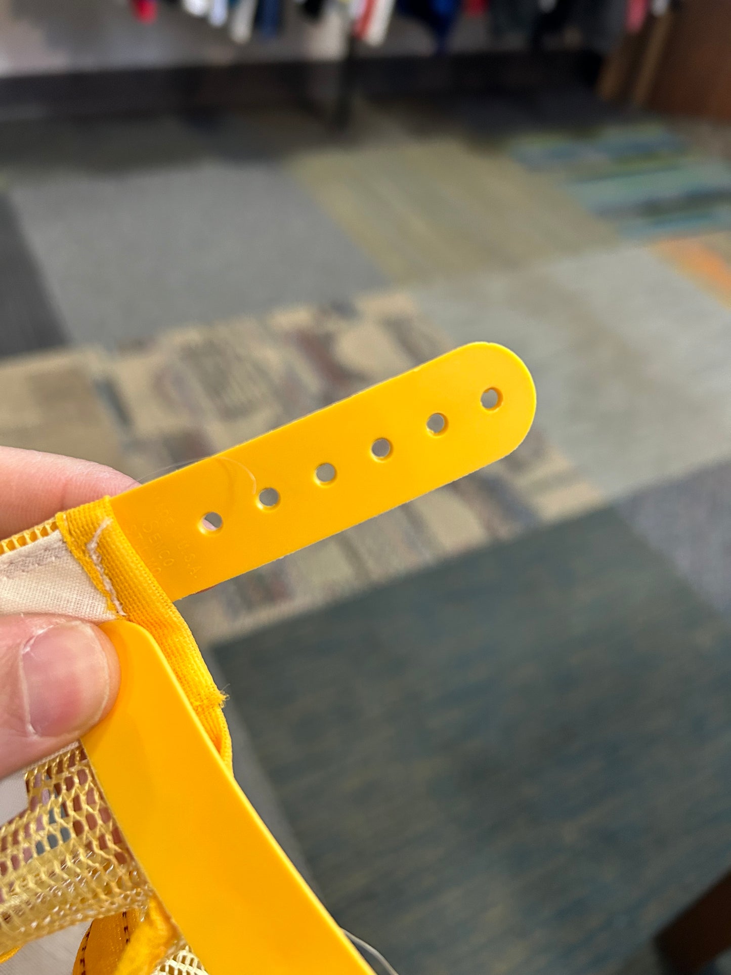 Vintage Washington Redskins NFL Team AJD Trucker SnapBack Hat USA Nylon