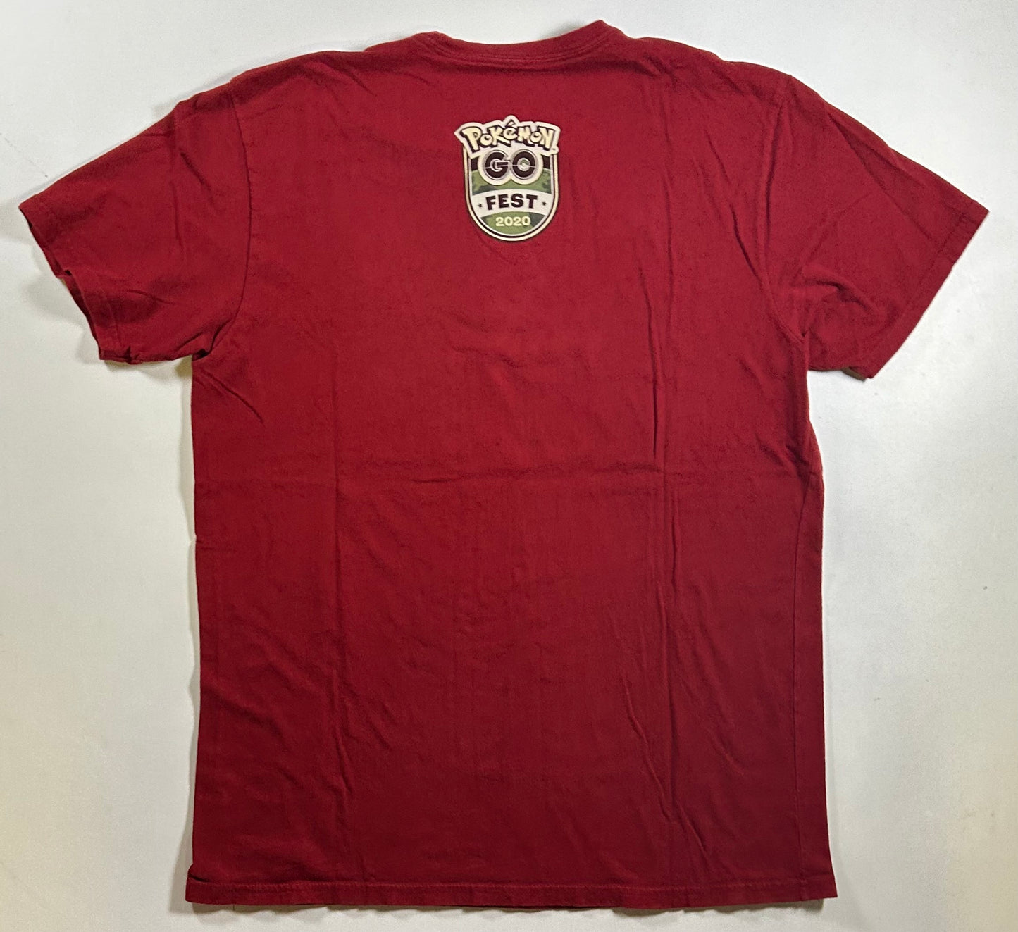Pokemon GO Fest 2020 T-Shirt Logo Ball Niantic Short Sleeve Red Large 21.25x28.25 Inches Rare Tee