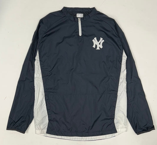 Majestic New York Yankees MLB Pullover Windbreaker Light Jacket Youth XL Fits Adult Small 22x30.25 Inches