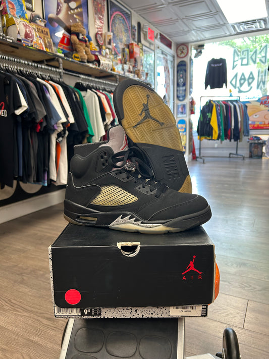 2016 Nike Air Jordan 5 Retro Black Metallic Size 9.5 Used With Box 845035 003