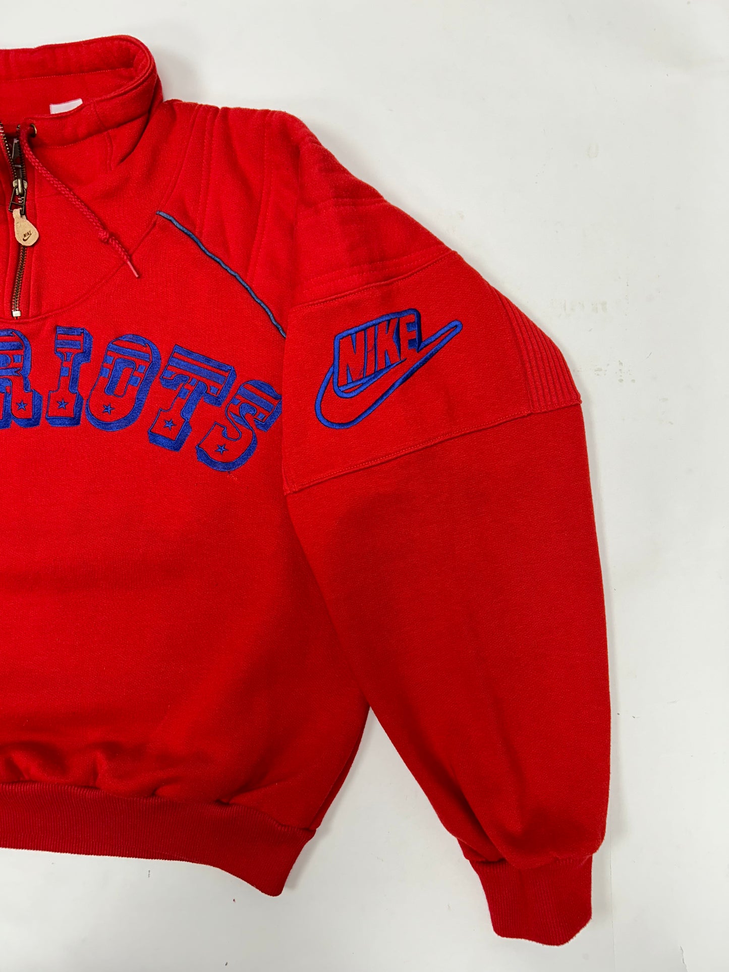 Vintage New England Patriots NFL Nike 1/4 Zip Pullover Sweatshirt Tagged Medium 24.5x25 Inches 80s