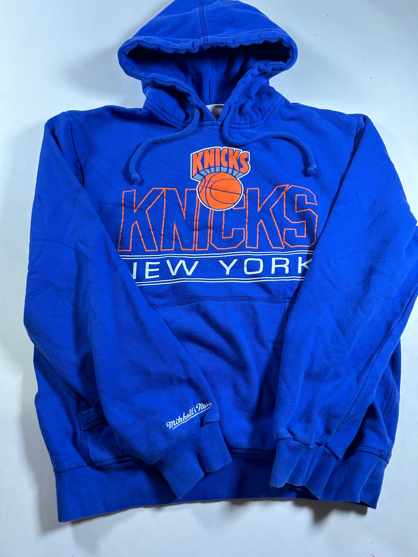 New York Knicks Mitchell & Ness Hoodie Blue Pullover NBA Sweatshirt Medium/Small Fit 23x24.5 Inches As Is 2016