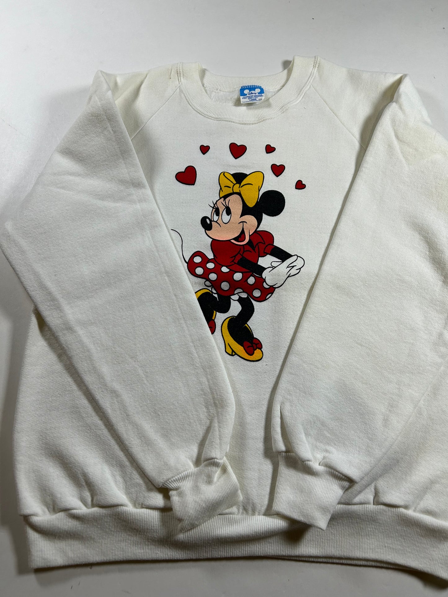 Vintage Disney Minnie Mouse Heart Crewneck Sweatshirt Valentines Day 80s/90s Medium/Small Fit 21.5x26 Inches As Is