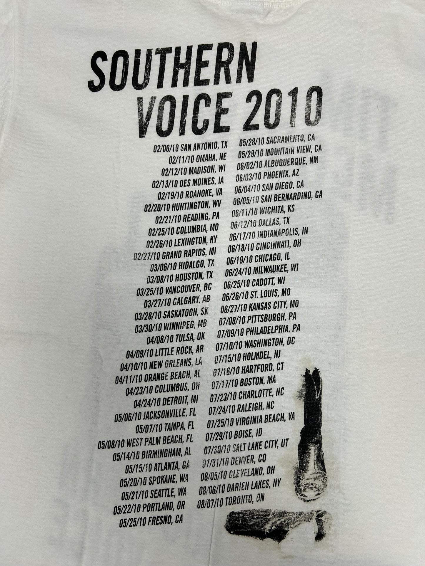 2010 Tim McGraw Southern Voice Tour Tee Country Music Shirt Medium 20.25x29 Inches