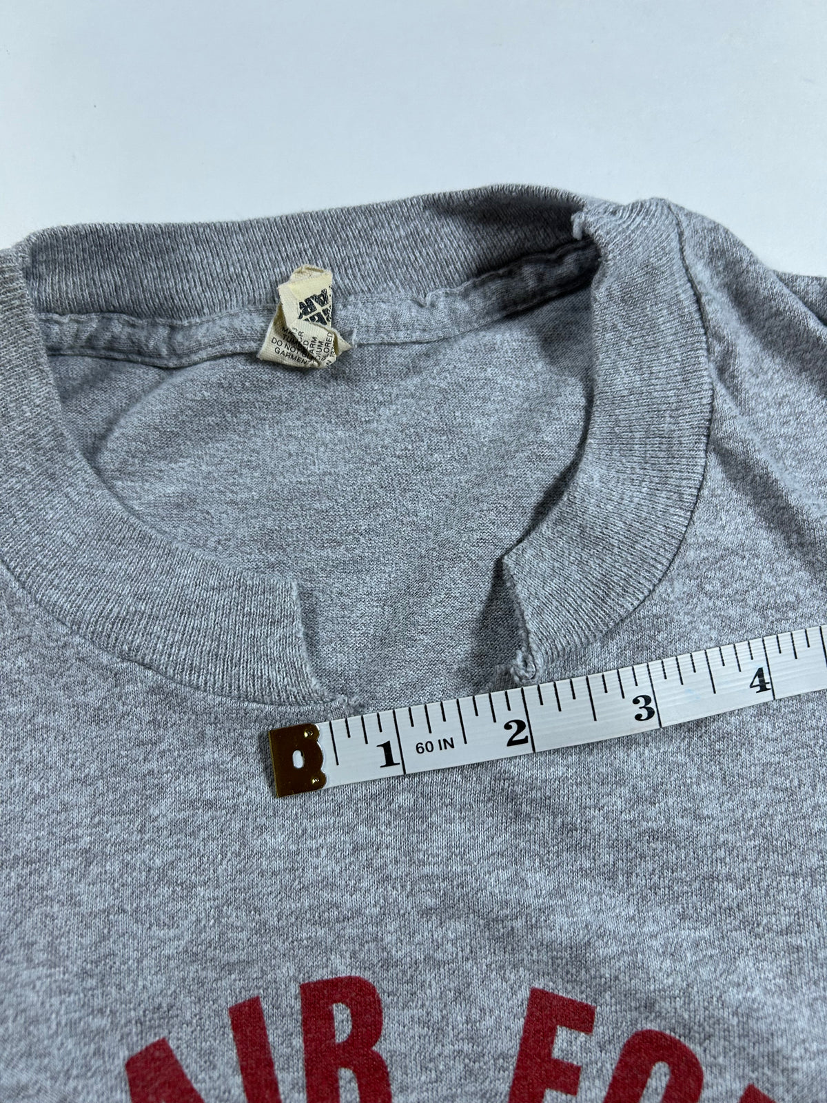 Vintage U.S. Air Force Museum Dayton, Ohio Tee V-Neck Cut Large Fit 21.75x27.25 Inches