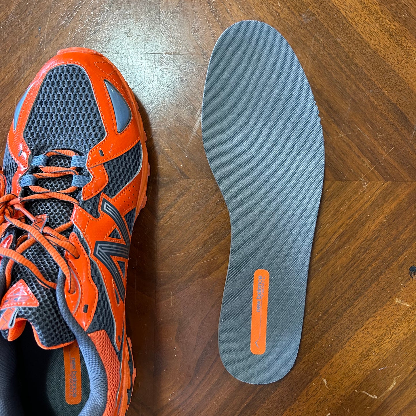 New Balance 610 v1 Running Poppy ML610TB Orange Grey Men's Size 12 As Is No Box