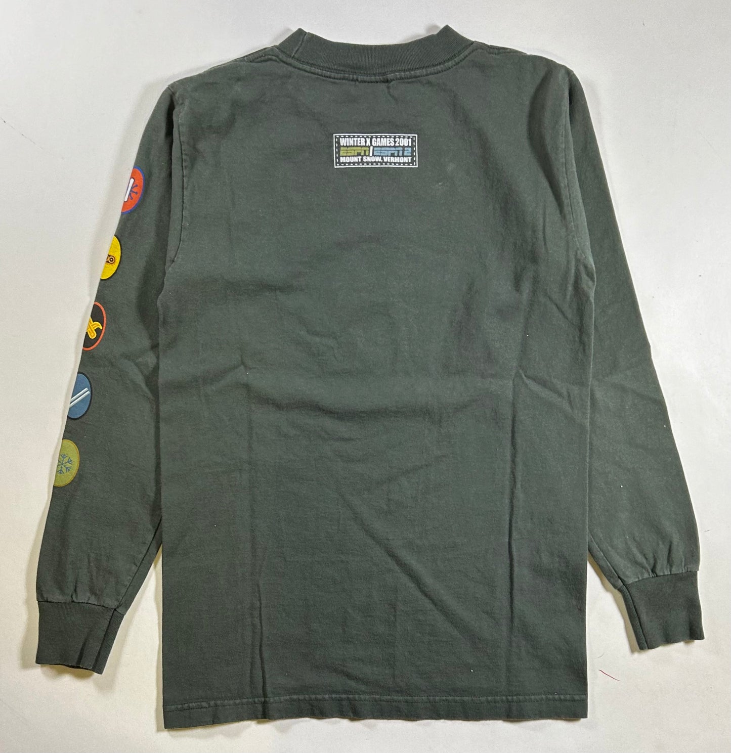 Vintage Winter X Games 2001 Mount Snow Vermont Long Sleeve T-Shirt Small 17x26.25 Inches Green