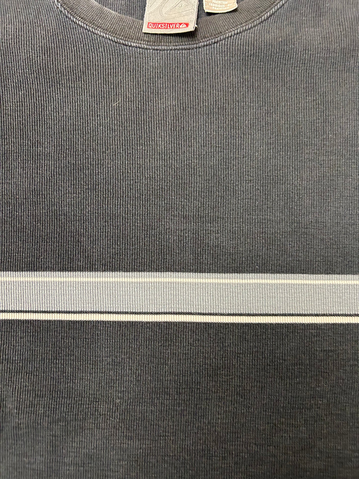 Vintage Quiksilver Thermal Long Sleeve Shirt Medium/Large Fit 24.25x27.5 Inches