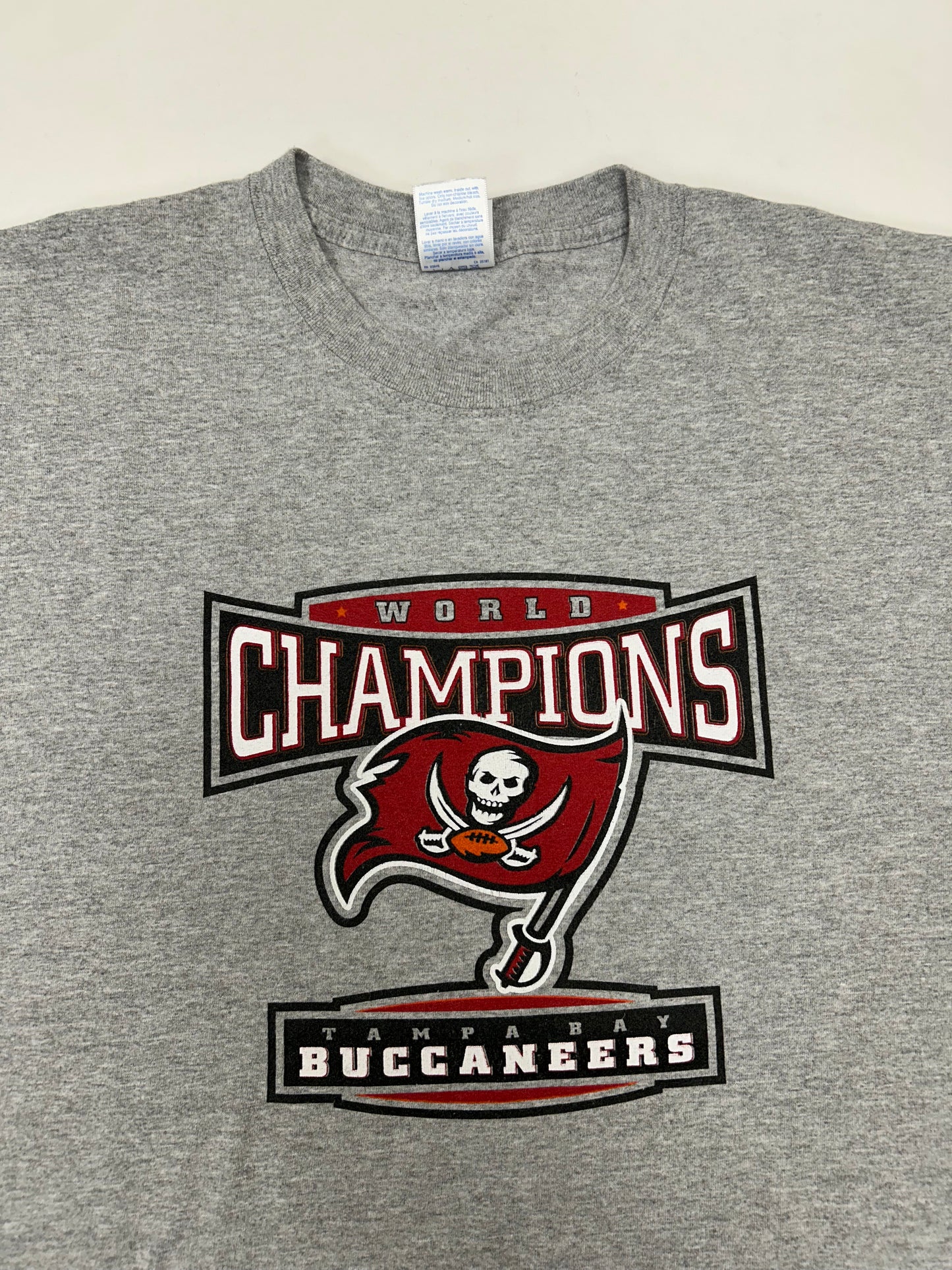 Vintage Tampa Bay Buccaneers 2003 NFL Super Bowl Champions Publix Promo Tee XL 23.75x29.5