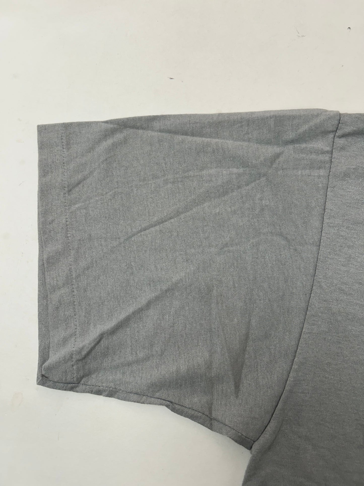 Edgewood NJ first edition “Deeper Than The Roots.” Tee XL/L Fit 22.5x29.5 Inches 90s Jerzees 50/50 Blend USA Made Slate Gray