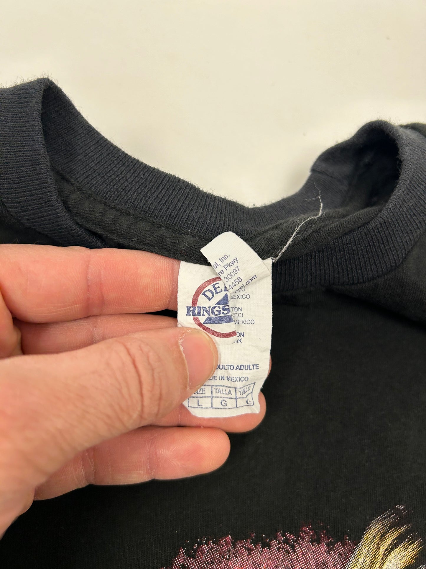 2014 Jay-Z & Beyoncé On The Run Tour Rap Parking Lot Tee Large 21.25x28.25 Inches