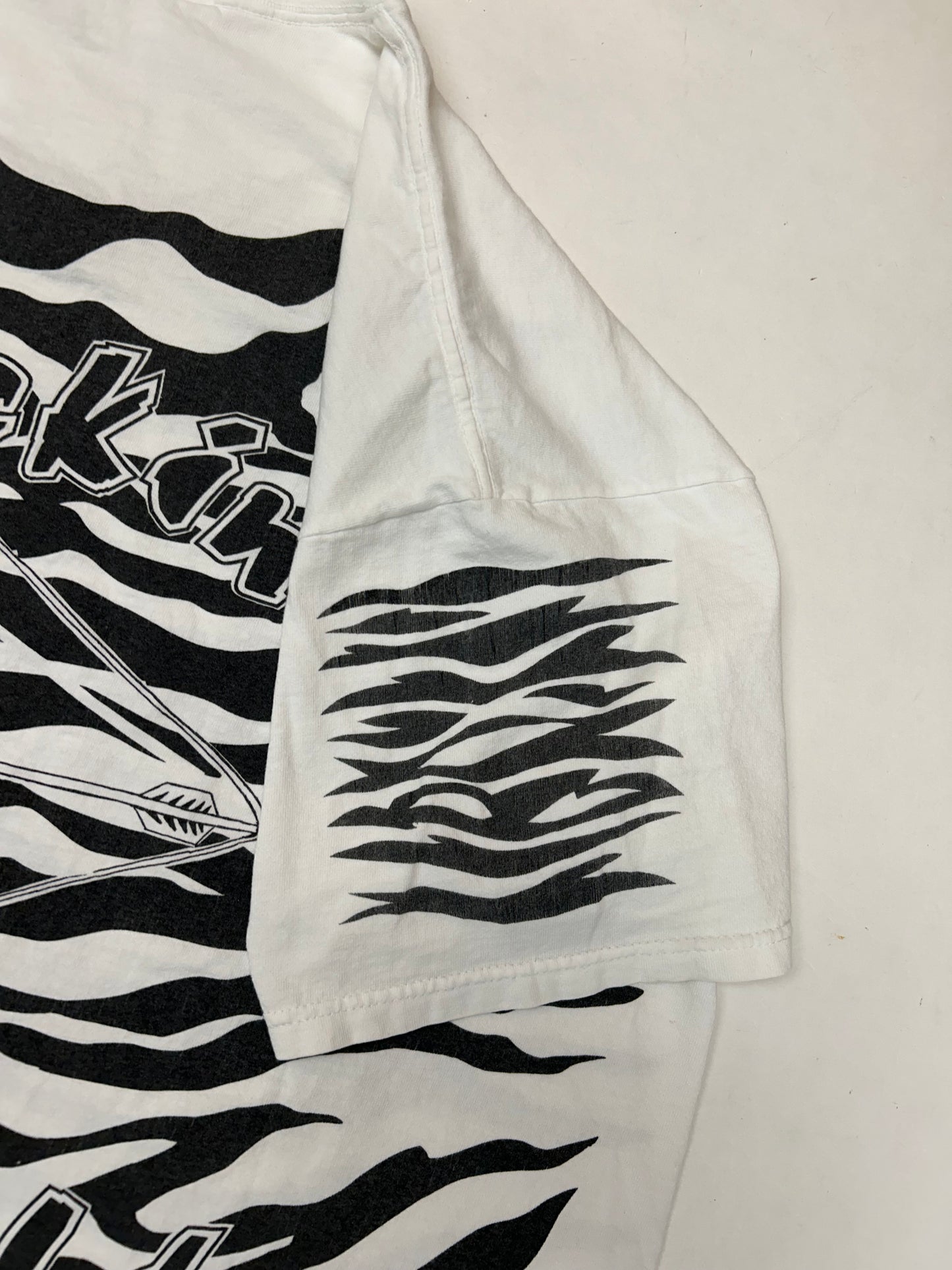 Vintage 90s Ted Nugent World Bowhunter Zebra Stripe Rockin’ The Wild Kick Ass Music Tee XL 24x29 Inches
