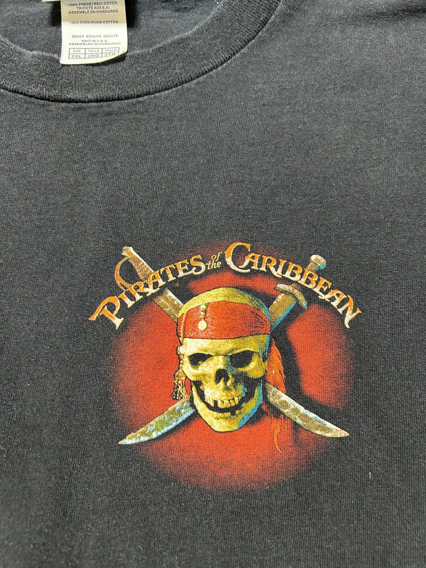 Vintage 00s Pirates of the Caribbean Movie Walt Disney World Tee 2XL 25x30.25 Inched Black
