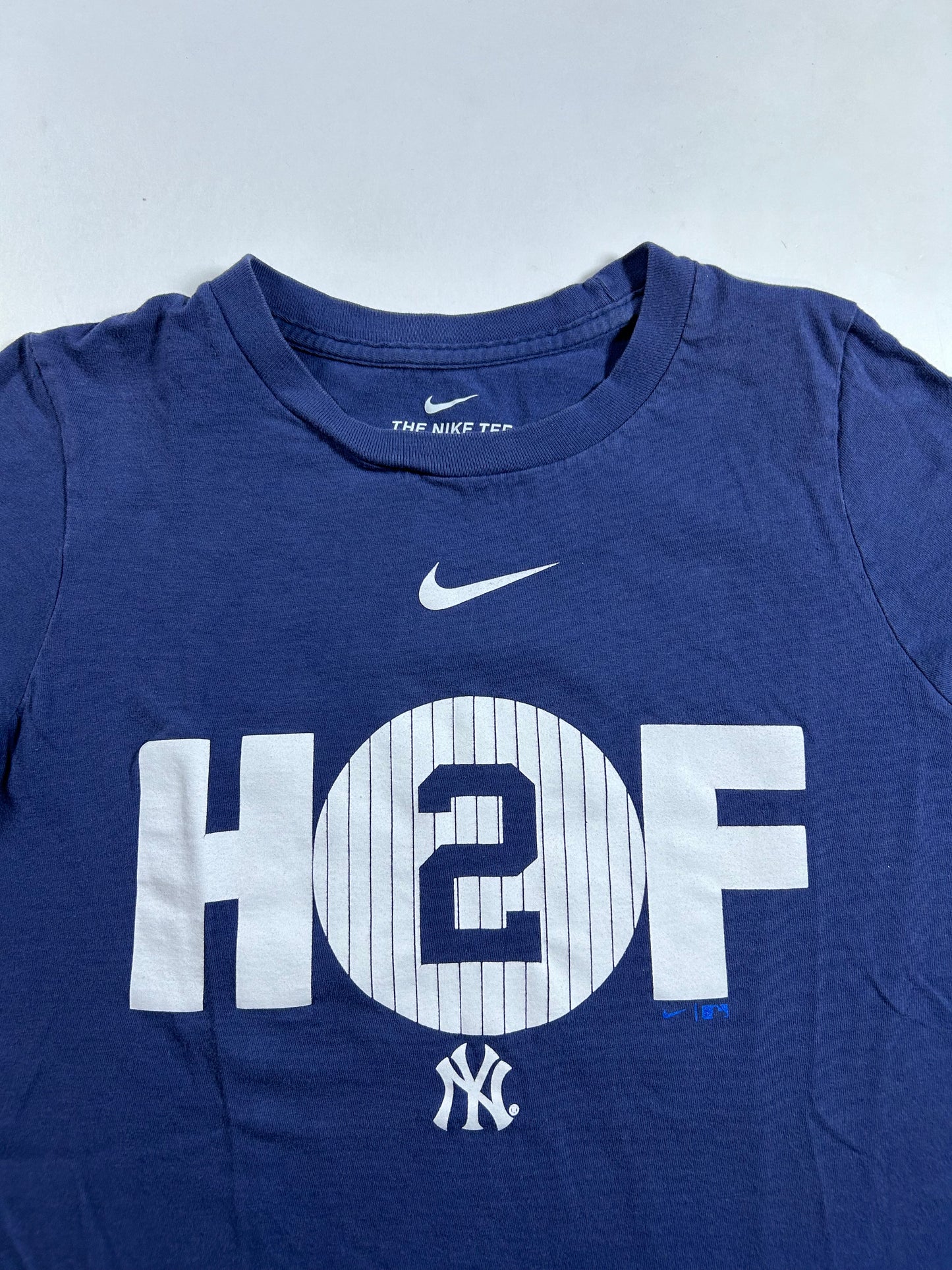 Nike New York Yankees Derek Jeter Hall of Fame 2020 T-shirt Youth Medium 10/12 Navy