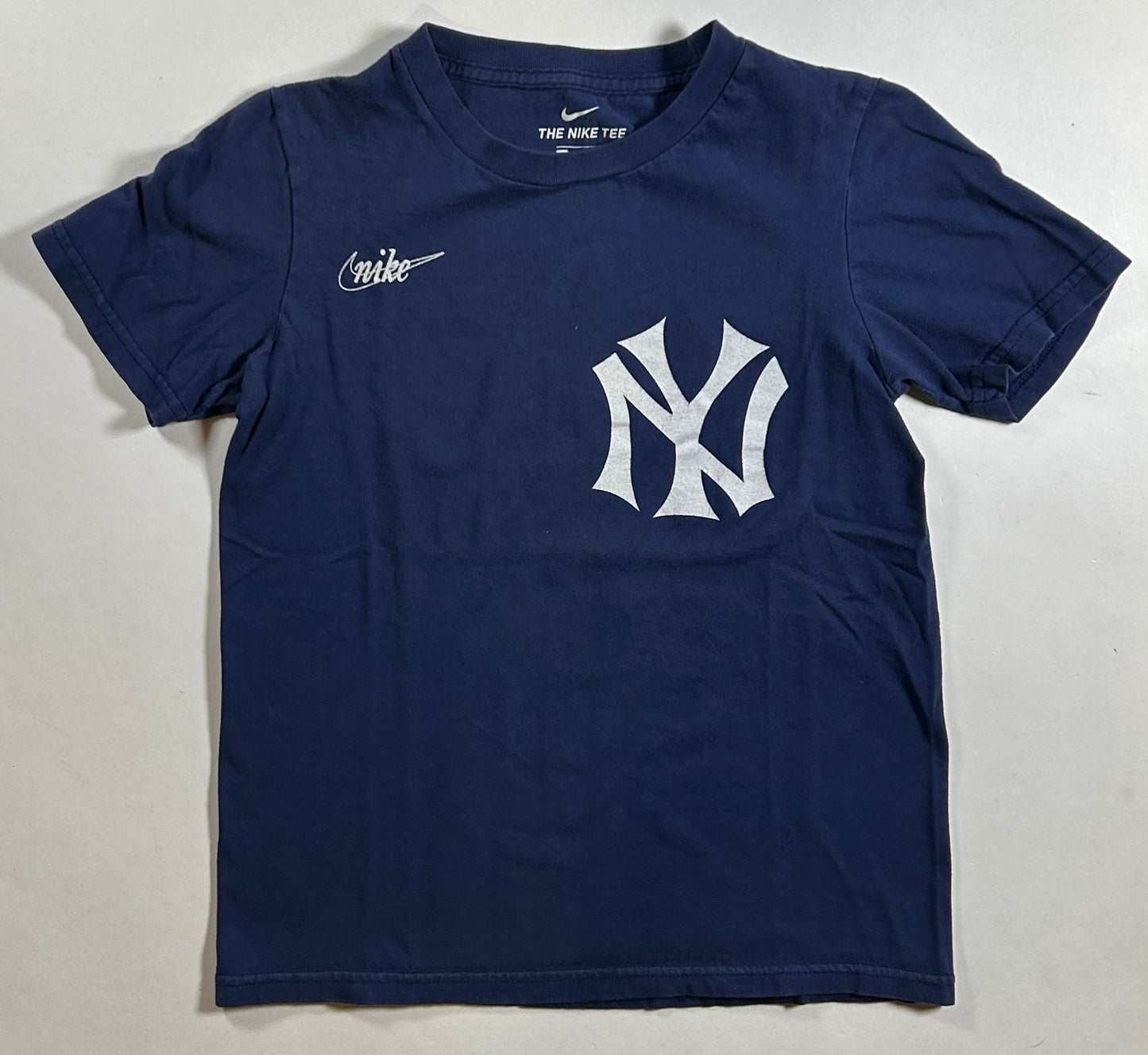 Nike Mickey Mantle #7 New York Yankees T-Shirt Blue Yanks Kids Small 14.5x20 Inches