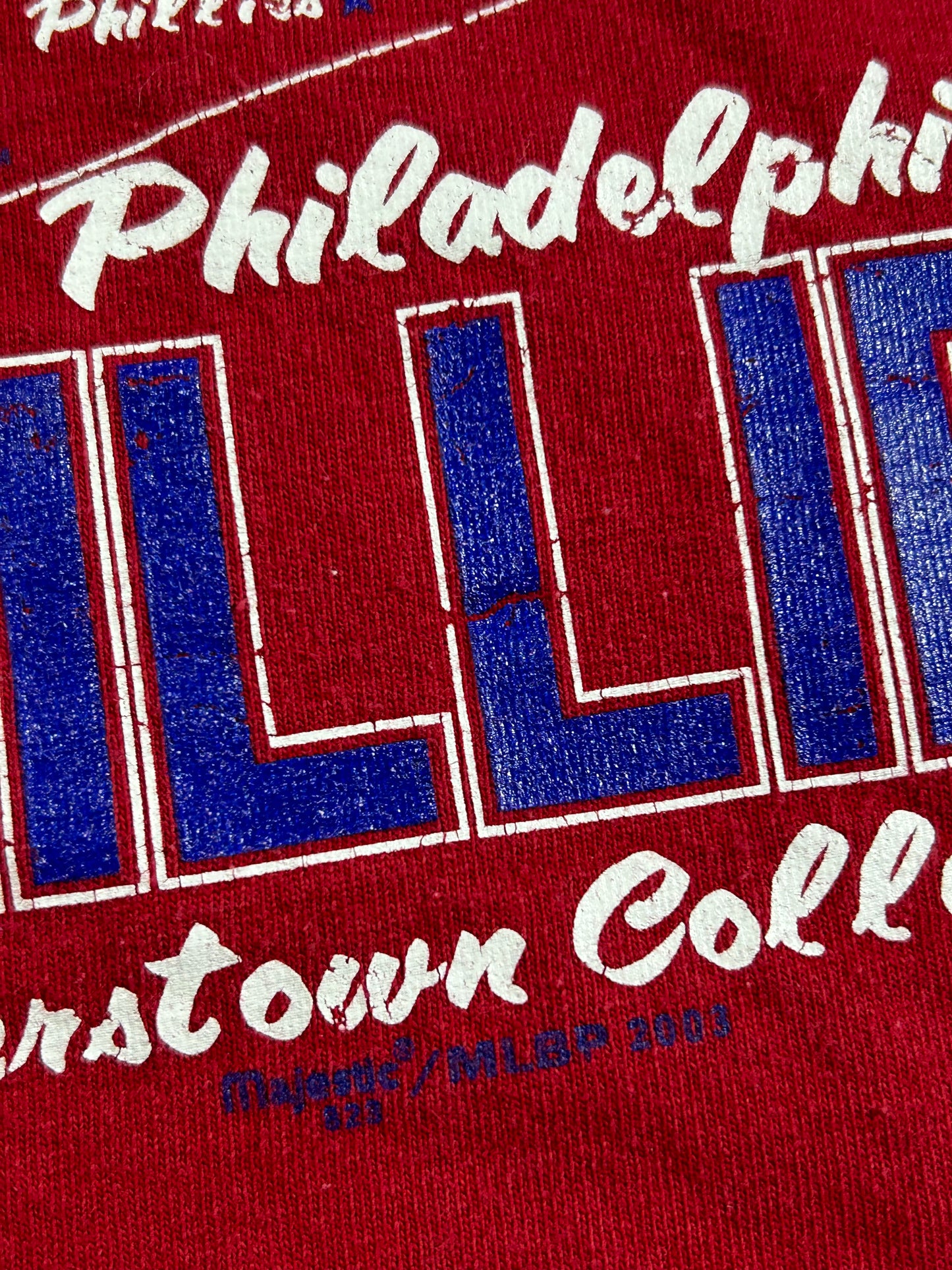 Vintage Majestic Cooperstown Collection Philadelphia Phillies MLB Long Sleeve Tee Large 21.75x28.75 Inches As Is Has Unstitching On Sleeve