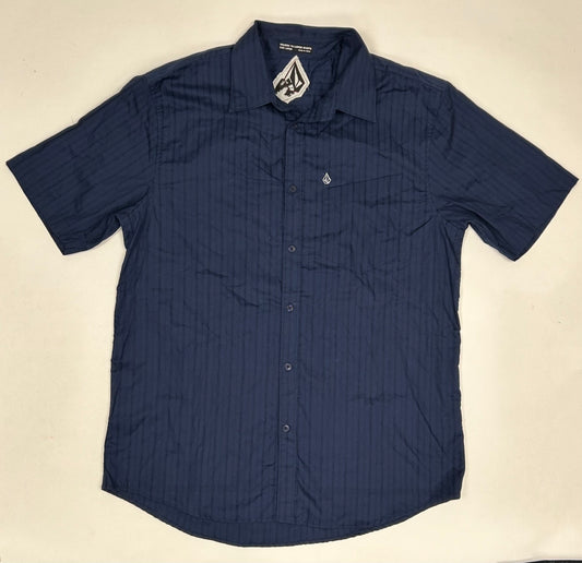 Volcom Stone Button Up Short Sleeve Polo Shirt Skateboarding Surf Large 23x31.25/32.25 Inches