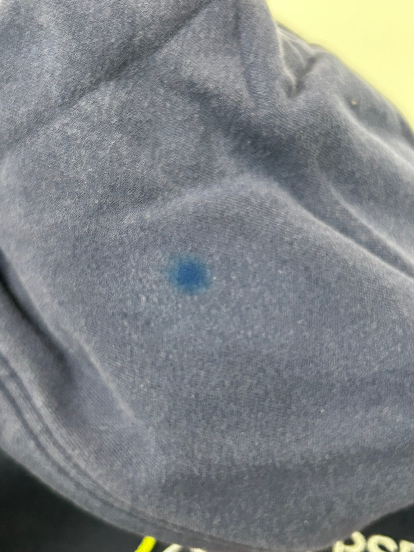 Vintage 00s Reebok New Jersey Nets NBA Hooded Sweatshirt Medium 23.25x26.5 Inches Worn Navy