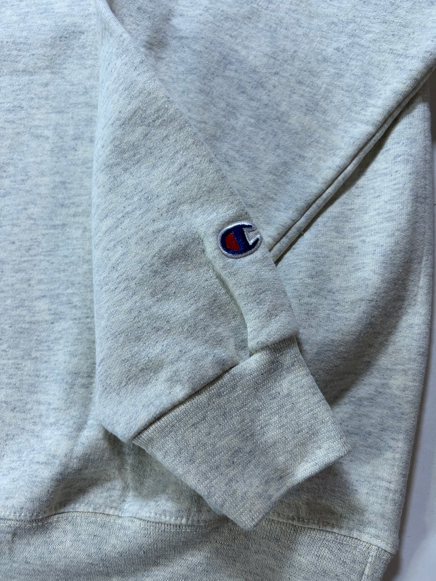 Champion Drew University College Pullover Crewneck Sweatshirt Large/Medium 23.5x27.5 Inches