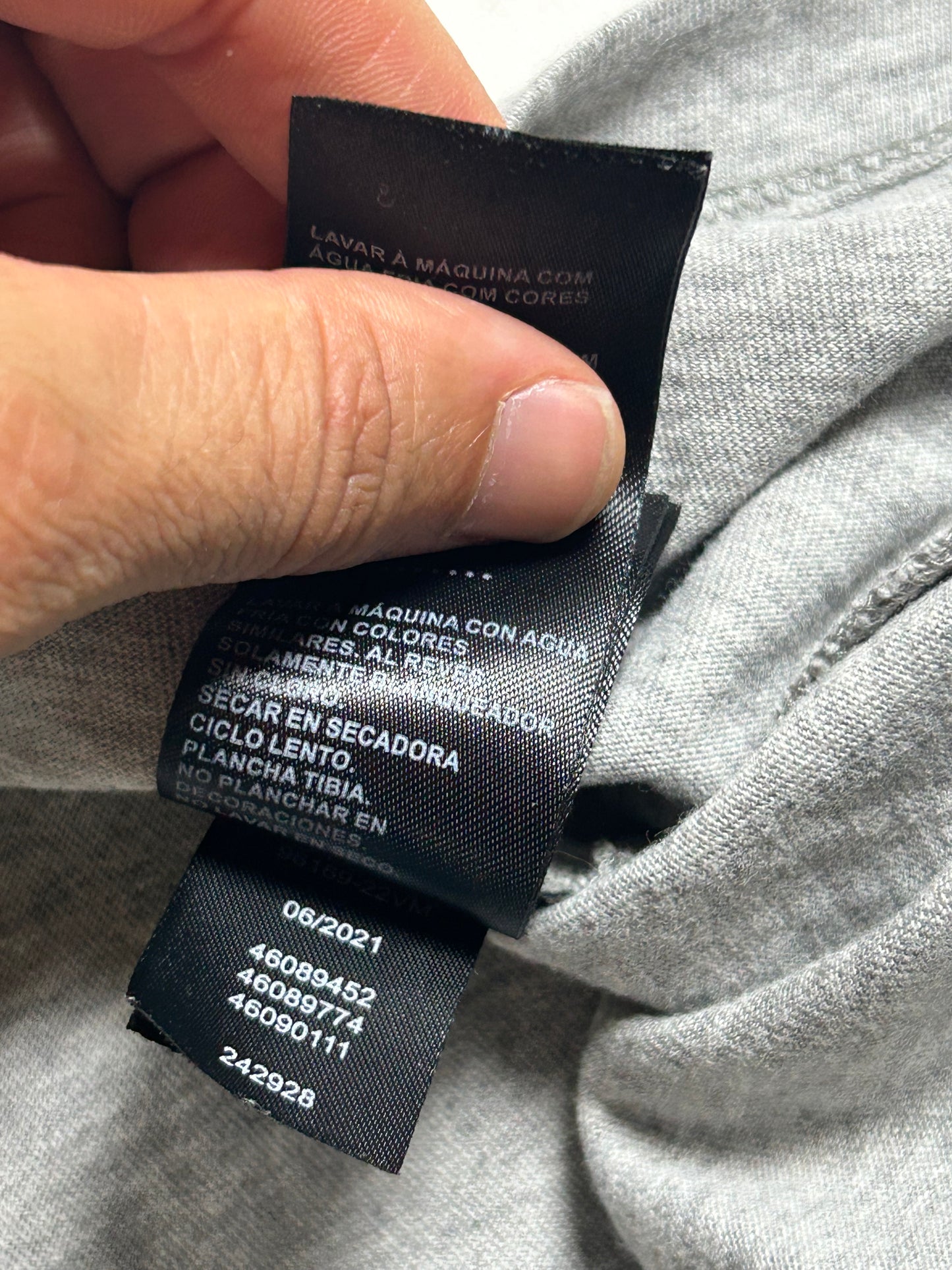 2020s Harley Davidson Motorcycle Company Milwaukee Wisconsin Tee Large 23x28 Inches Gray