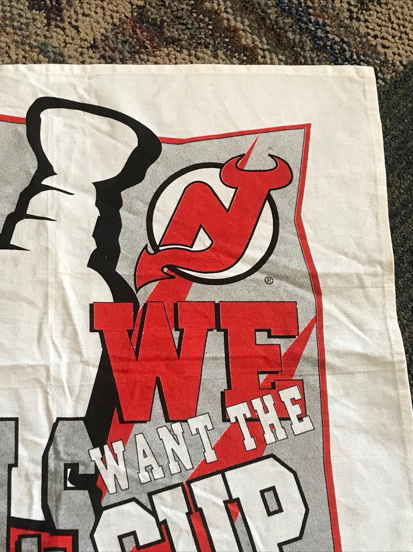 Vintage 1995 NHL New Jersey Devils Rally Towel Stanley Cup Finals Championship