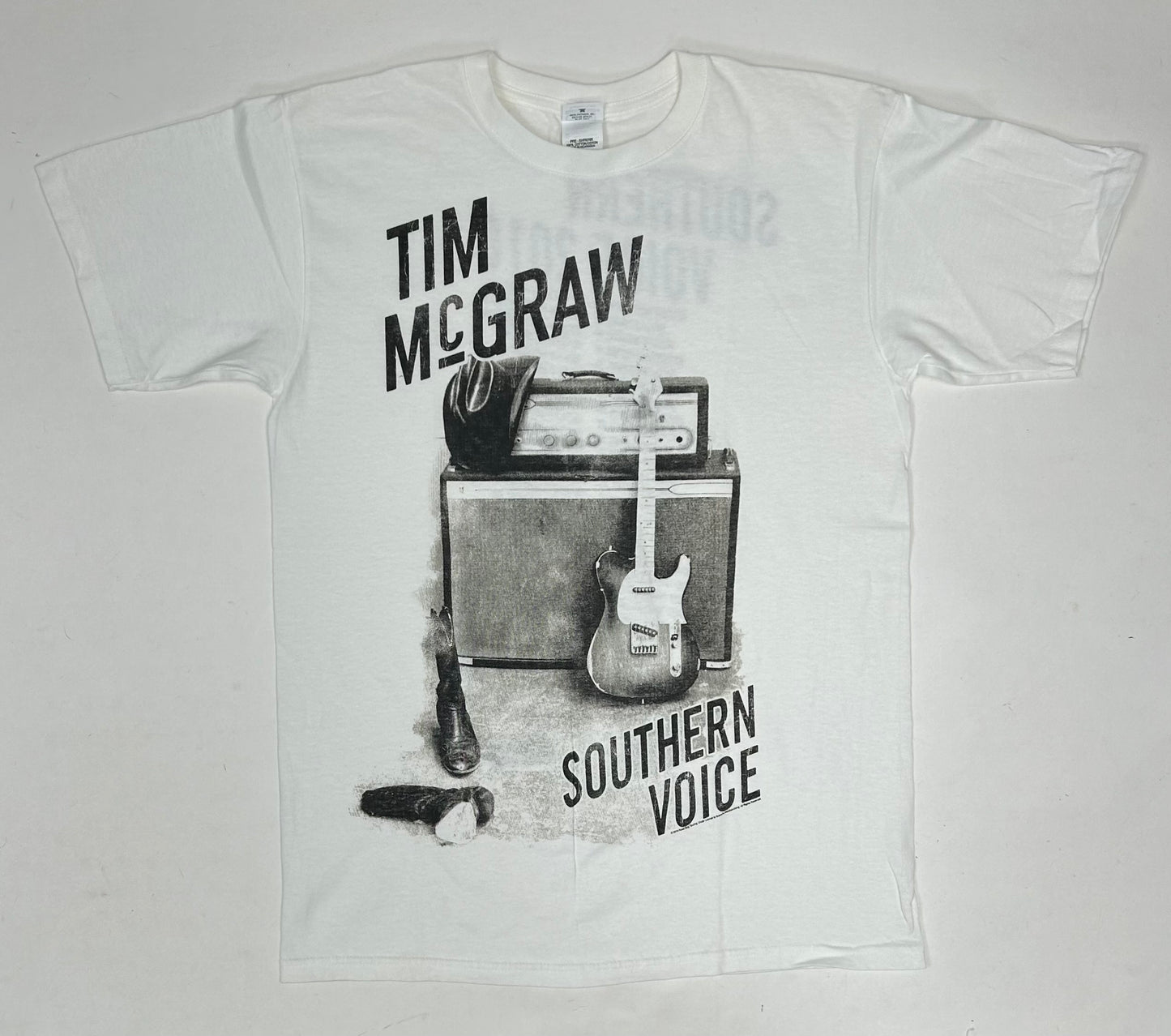 2010 Tim McGraw Southern Voice Tour Tee Country Music Shirt Medium 20.25x29 Inches
