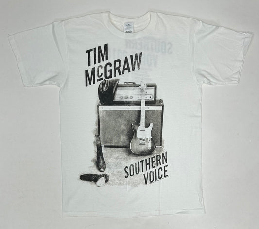 2010 Tim McGraw Southern Voice Tour Tee Country Music Shirt Medium 20.25x29 Inches