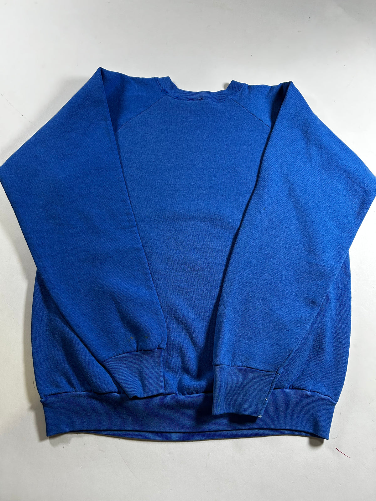 H D Emblem Logo Raglan Crewneck Sweatshirt Mediumish Fit 21.75x26.75 Inches As Is Has Wear