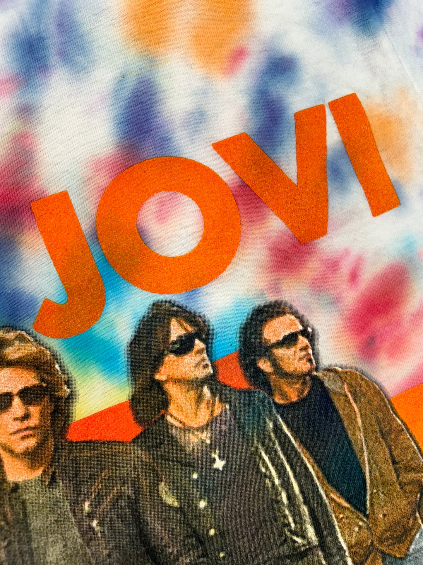 Vintage 2005-2006 Bon Jovi Have A Nice Day Tour Music Parking Lot Long Sleeve Tie-Dye Tee Small 19x26.75 Inches