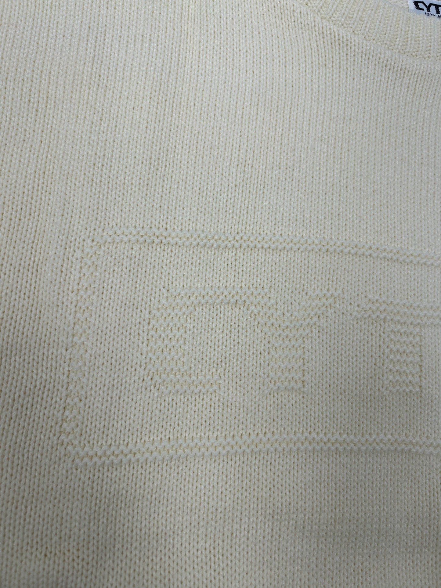 Vintage Cytec Cable Knit Made In USA 100% Acrylic Sweater Cream XL/L 26x28 Inches