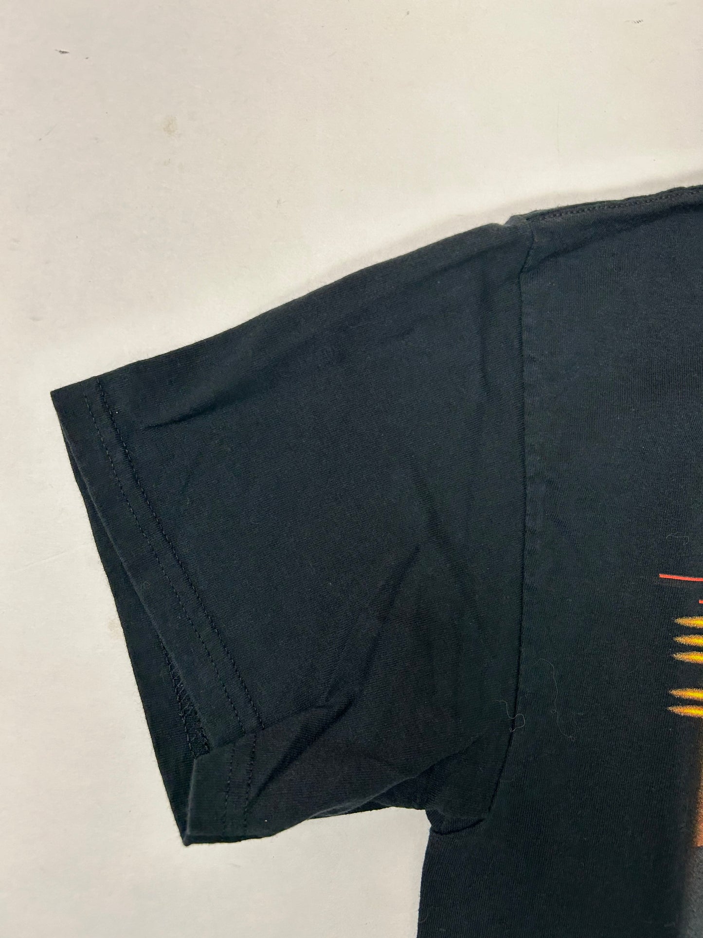 Vintage 2000 *NSYNC No Strings Attached Tour Boy Band Music Tee Winterland Tag Medium 19.5x28.5 Inches