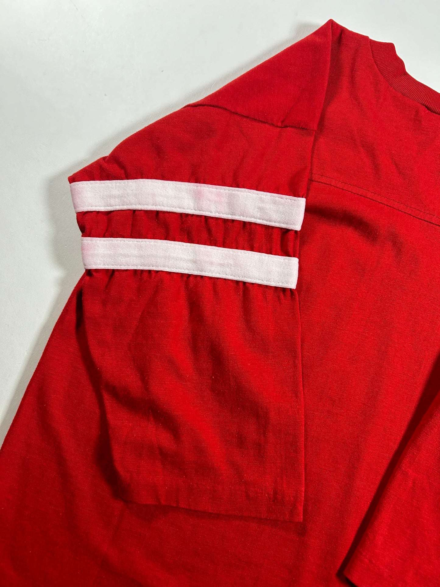 Vintage University of Maryland College Red 3/4 Sleeve Tee Velva Sheen 80s 18.5x25 Inches