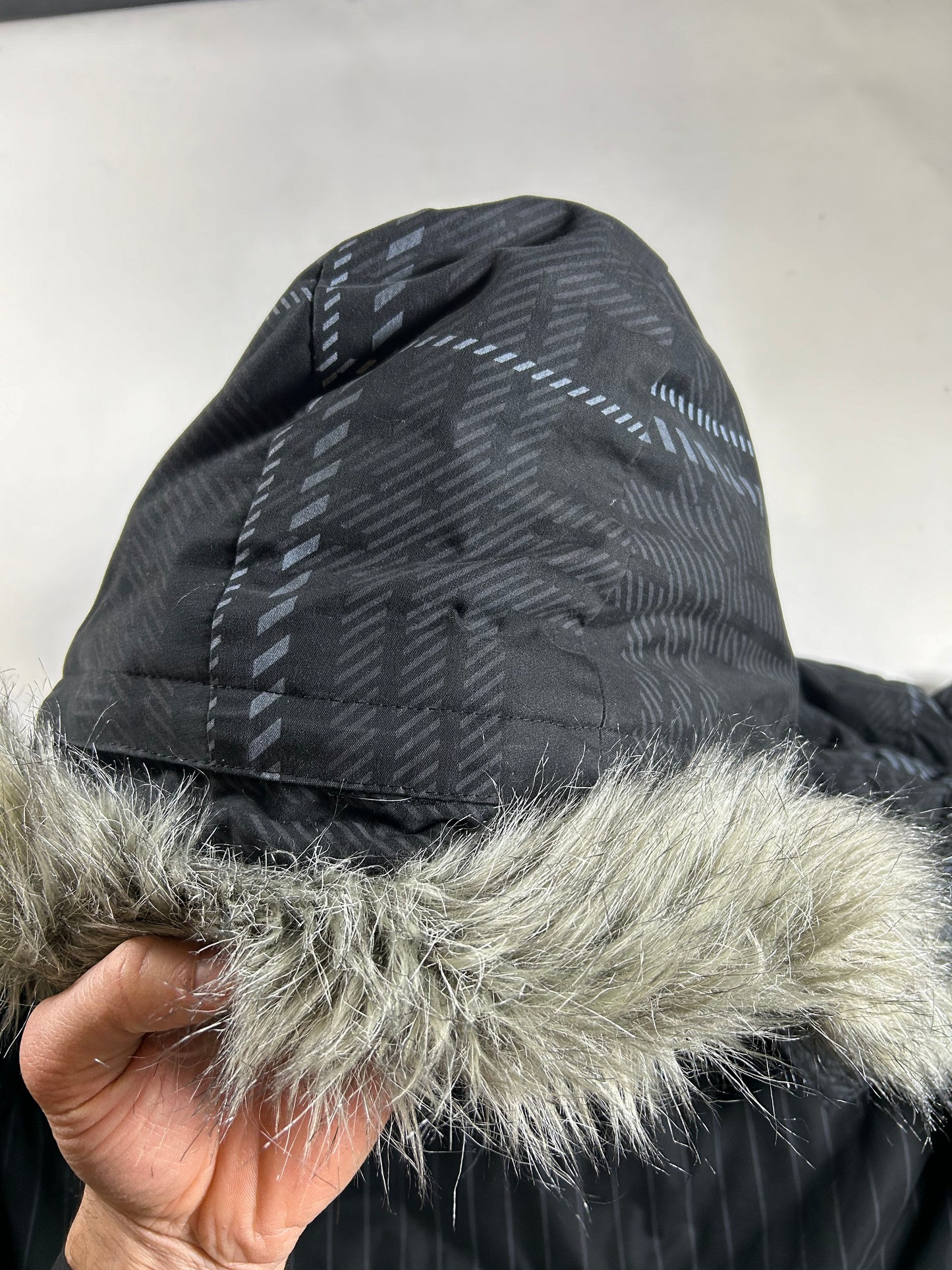 Vintage CCS Skate Catalog Winter Puffer Reversible Jacket Snowboard Skateboard Medium 26x28 Inches